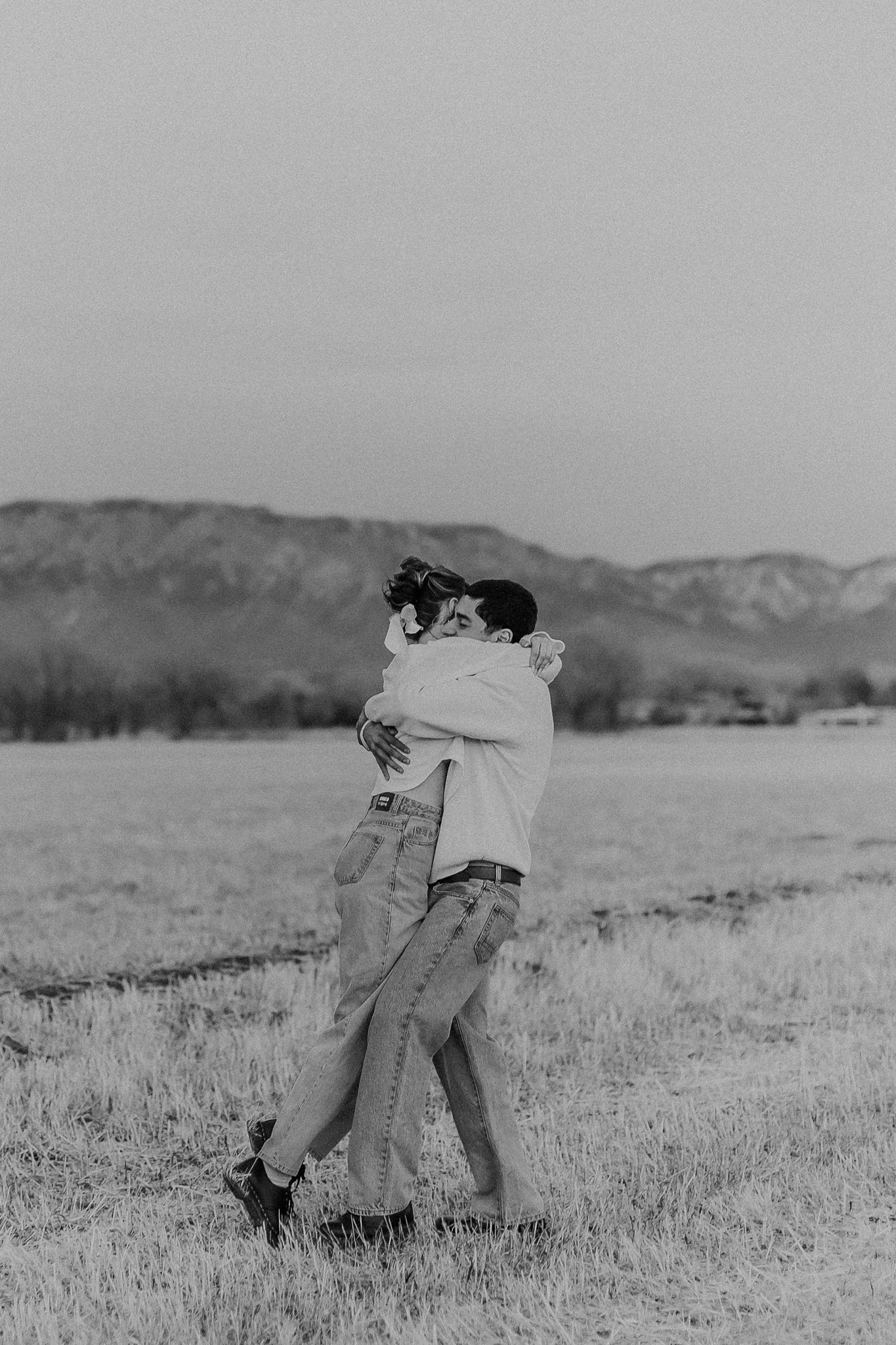 Alicia+lucia+photography+-+albuquerque+wedding+photographer+-+santa+fe+wedding+photography+-+new+mexico+wedding+photographer+-+new+mexico+wedding+-+desert+engagement+-+mountain+engagement+-+southwest+engagement_0067.jpg