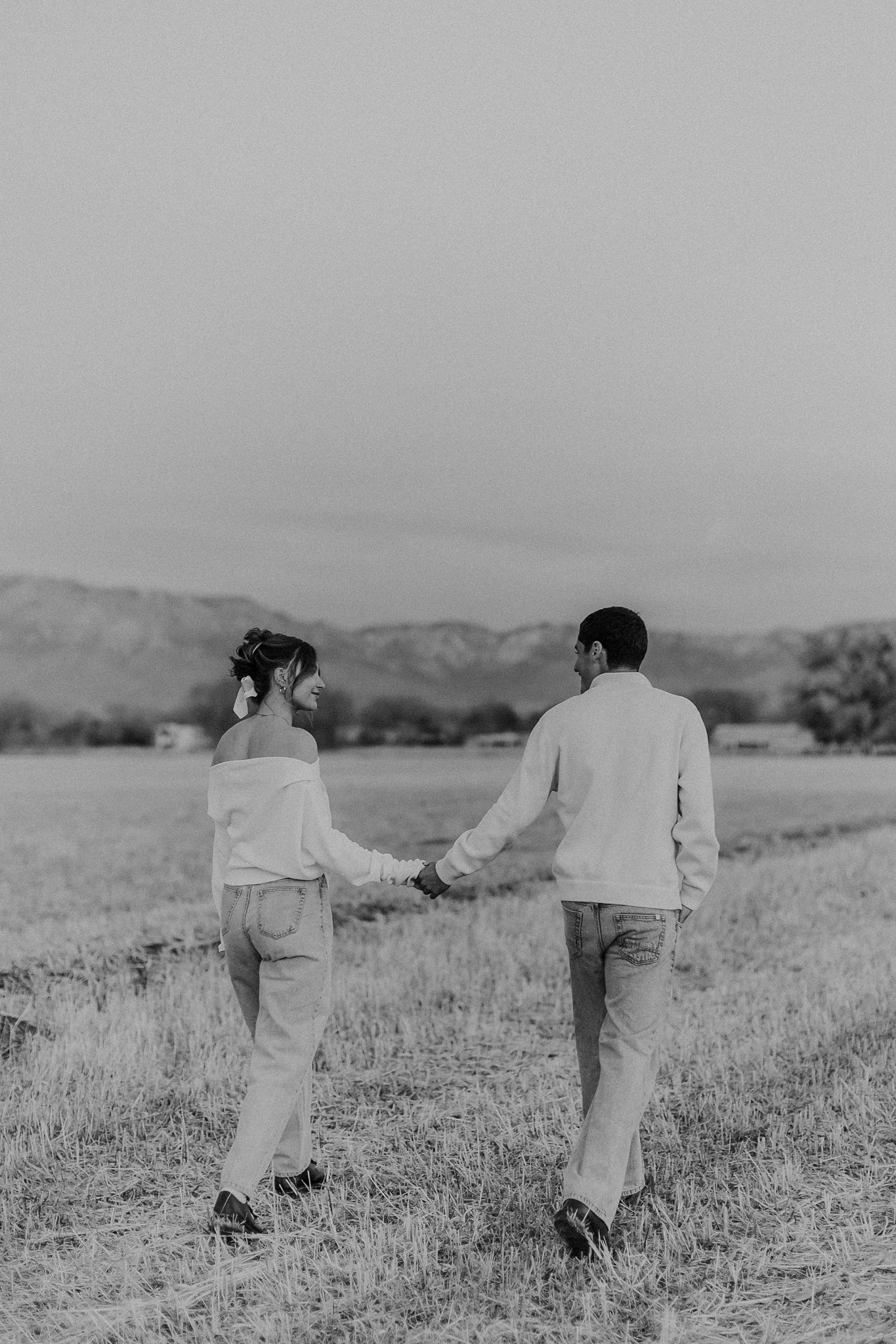 Alicia+lucia+photography+-+albuquerque+wedding+photographer+-+santa+fe+wedding+photography+-+new+mexico+wedding+photographer+-+new+mexico+wedding+-+desert+engagement+-+mountain+engagement+-+southwest+engagement_0087.jpg