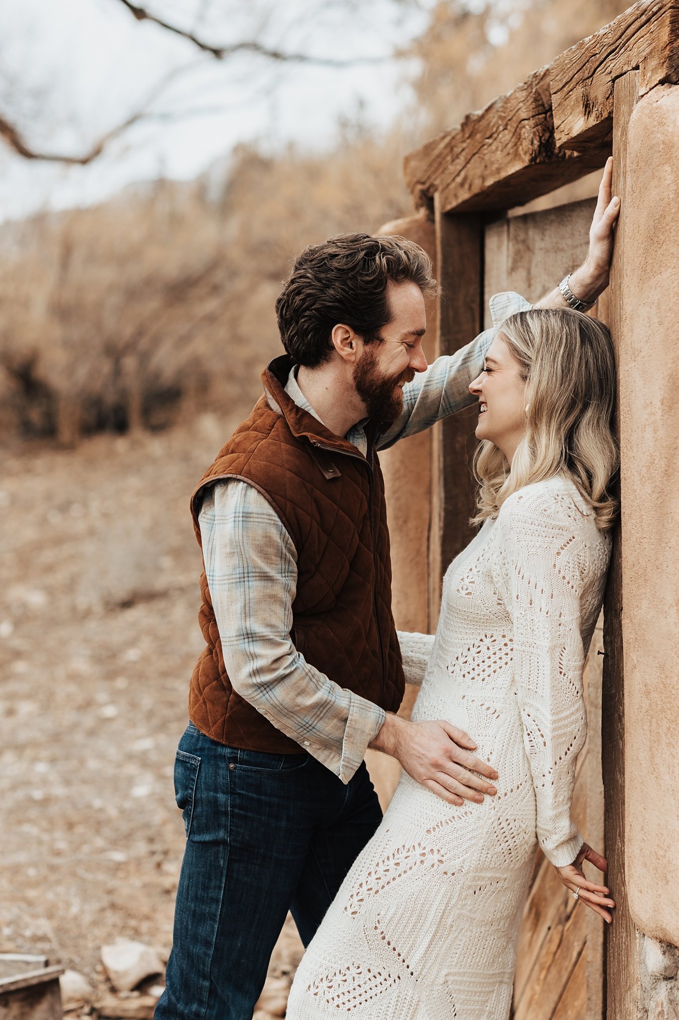 Alicia+lucia+photography+-+albuquerque+wedding+photographer+-+santa+fe+wedding+photography+-+new+mexico+wedding+photographer+-+new+mexico+wedding+-+southwest+engagement+-+ghost+ranch+engagement+-+ghost+ranch+wedding_0033.jpg