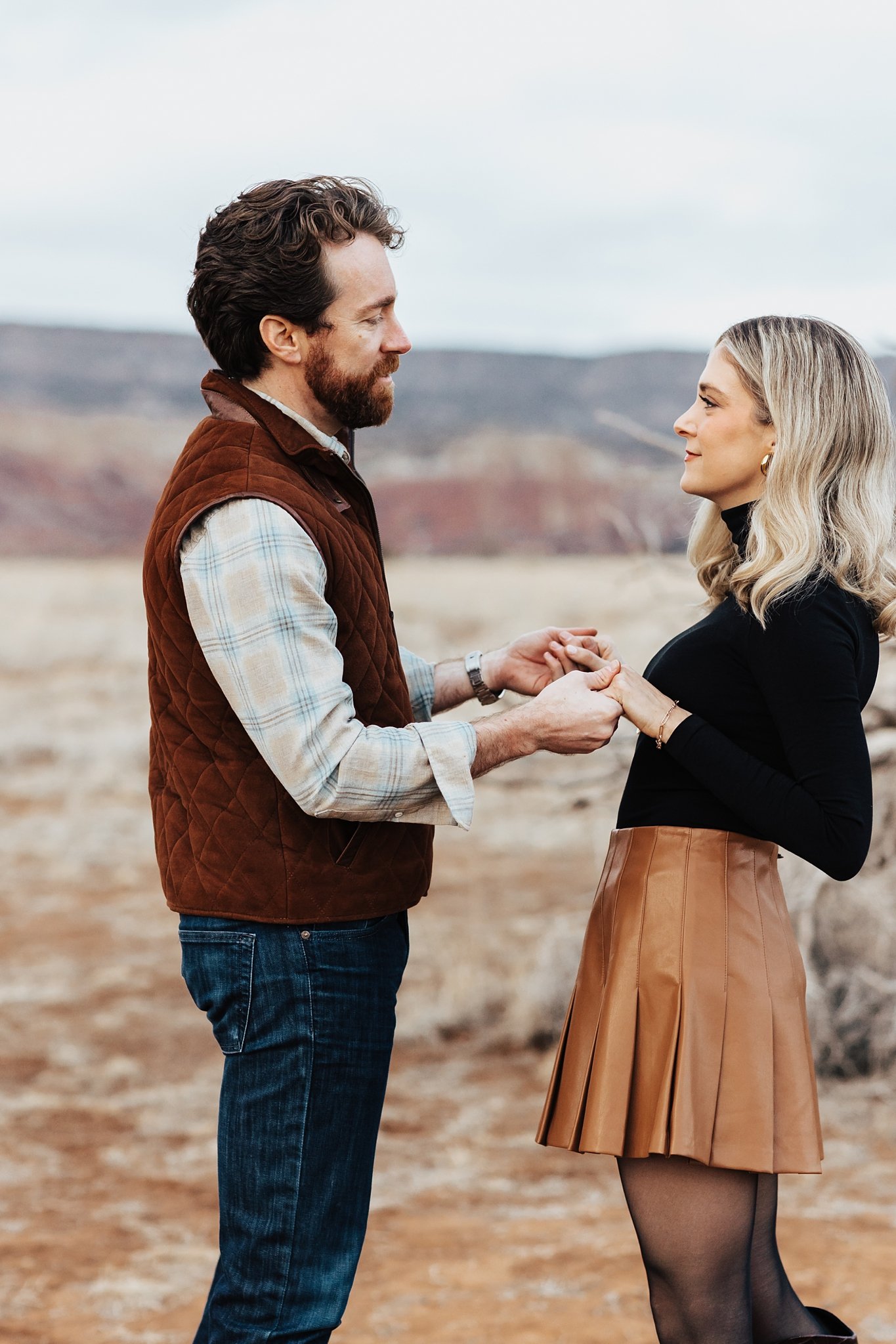 Alicia+lucia+photography+-+albuquerque+wedding+photographer+-+santa+fe+wedding+photography+-+new+mexico+wedding+photographer+-+new+mexico+wedding+-+southwest+engagement+-+ghost+ranch+engagement+-+ghost+ranch+wedding_0058.jpg