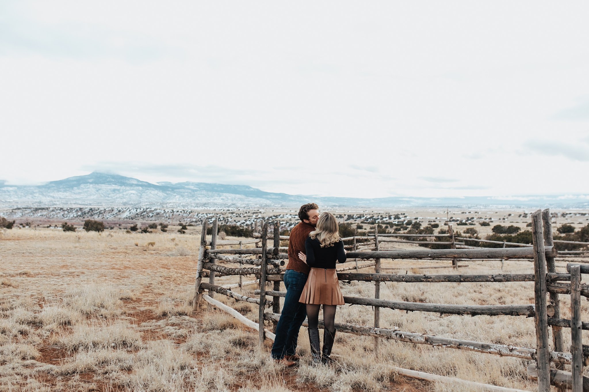 Alicia+lucia+photography+-+albuquerque+wedding+photographer+-+santa+fe+wedding+photography+-+new+mexico+wedding+photographer+-+new+mexico+wedding+-+southwest+engagement+-+ghost+ranch+engagement+-+ghost+ranch+wedding_0072.jpg