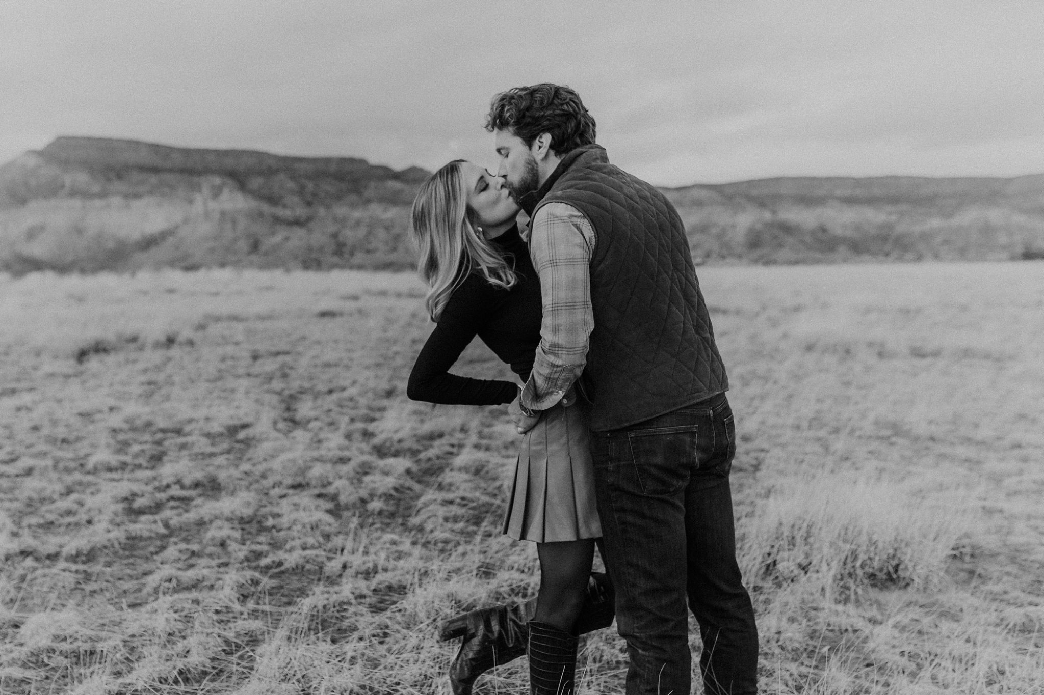 Alicia+lucia+photography+-+albuquerque+wedding+photographer+-+santa+fe+wedding+photography+-+new+mexico+wedding+photographer+-+new+mexico+wedding+-+southwest+engagement+-+ghost+ranch+engagement+-+ghost+ranch+wedding_0097.jpg