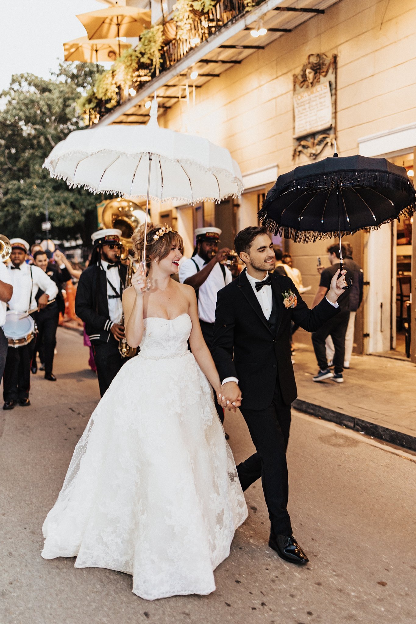 Alicia+lucia+photography+-+albuquerque+wedding+photographer+-+santa+fe+wedding+photography+-+new+mexico+wedding+photographer+-+new+orleans+wedding+-+new+orleans+elopement+-+nola+wedding+-+french+quarter+wedding_0146.jpg