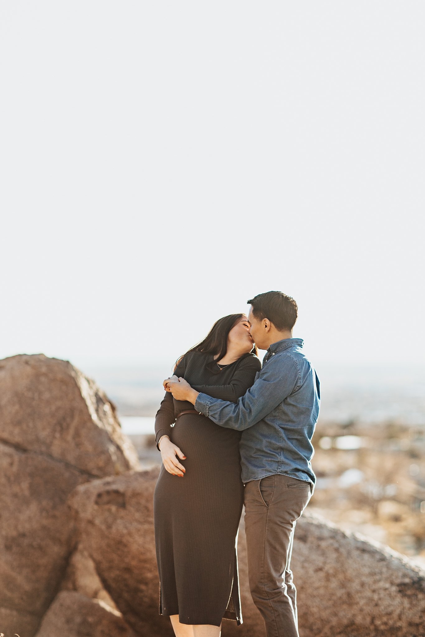 Alicia+lucia+photography+-+albuquerque+wedding+photographer+-+santa+fe+wedding+photography+-+new+mexico+wedding+photographer+-+new+mexico+wedding+-+desert+maternity+-+maternity+session+-+southwest+maternity_0016.jpg