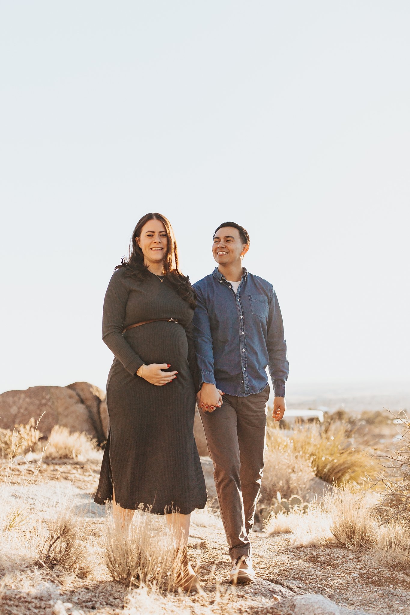 Alicia+lucia+photography+-+albuquerque+wedding+photographer+-+santa+fe+wedding+photography+-+new+mexico+wedding+photographer+-+new+mexico+wedding+-+desert+maternity+-+maternity+session+-+southwest+maternity_0023.jpg