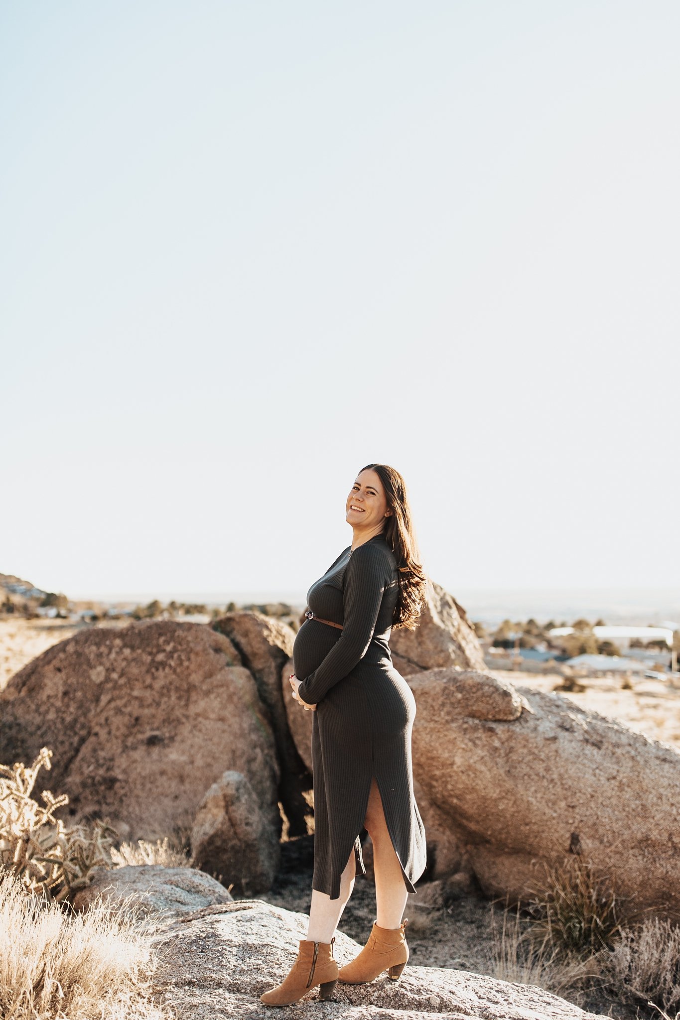 Alicia+lucia+photography+-+albuquerque+wedding+photographer+-+santa+fe+wedding+photography+-+new+mexico+wedding+photographer+-+new+mexico+wedding+-+desert+maternity+-+maternity+session+-+southwest+maternity_0027.jpg