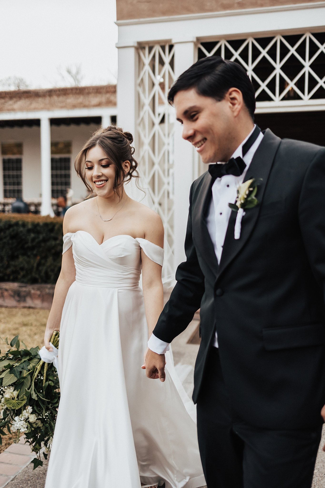 Alicia+lucia+photography+-+albuquerque+wedding+photographer+-+santa+fe+wedding+photography+-+new+mexico+wedding+photographer+-+new+mexico+wedding+-+los+poblanos+-+los+poblanos+wedding+-+destination+wedding_0087.jpg