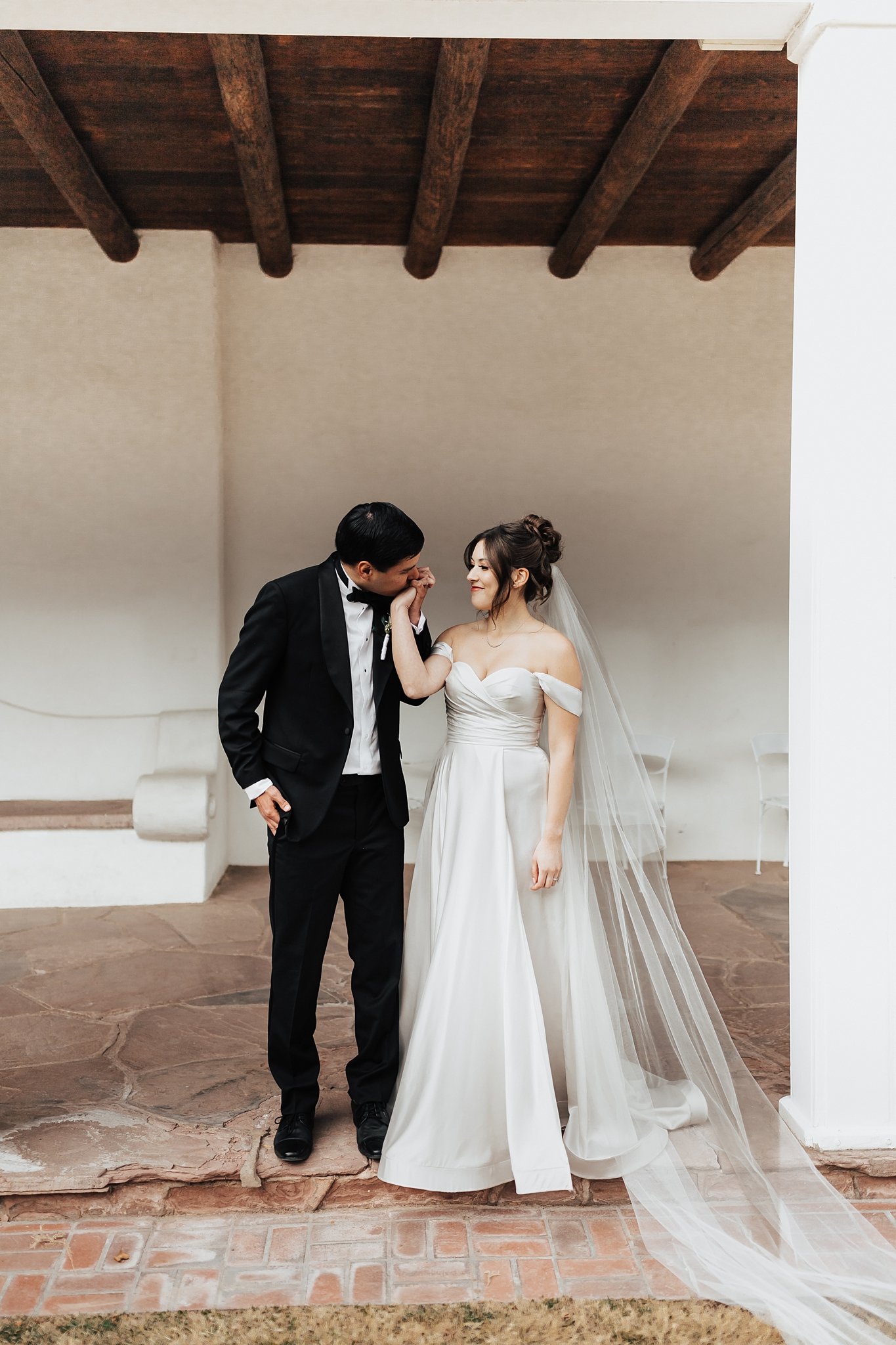 Alicia+lucia+photography+-+albuquerque+wedding+photographer+-+santa+fe+wedding+photography+-+new+mexico+wedding+photographer+-+new+mexico+wedding+-+los+poblanos+-+los+poblanos+wedding+-+destination+wedding_0096.jpg