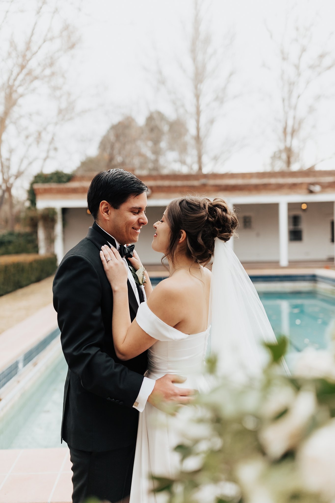 Alicia+lucia+photography+-+albuquerque+wedding+photographer+-+santa+fe+wedding+photography+-+new+mexico+wedding+photographer+-+new+mexico+wedding+-+los+poblanos+-+los+poblanos+wedding+-+destination+wedding_0106.jpg