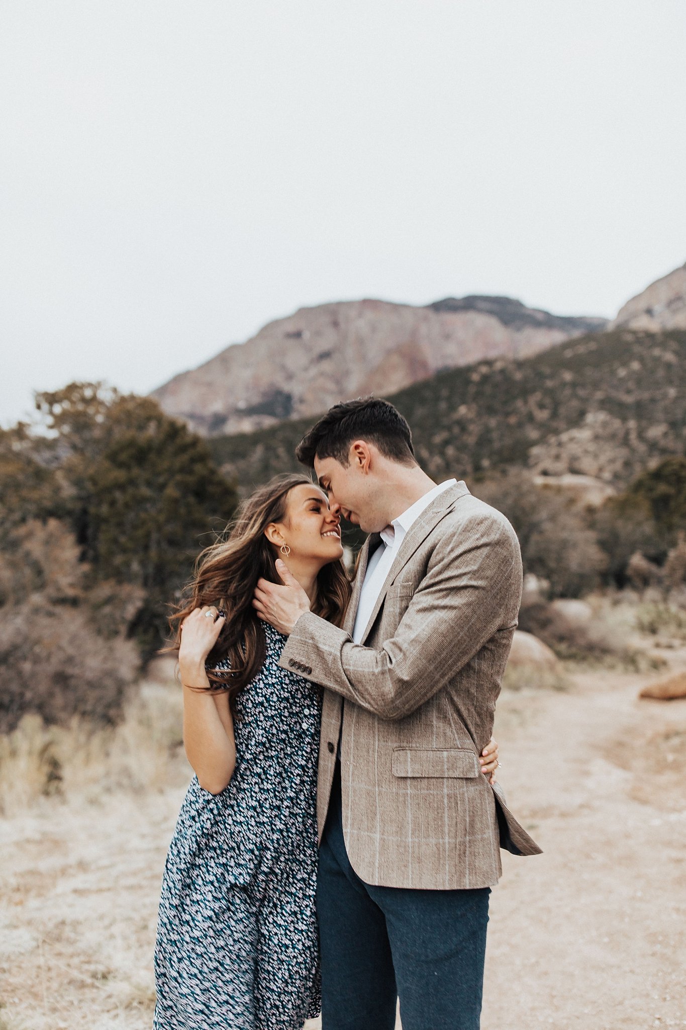 Alicia+lucia+photography+-+albuquerque+wedding+photographer+-+santa+fe+wedding+photography+-+new+mexico+wedding+photographer+-+new+mexico+wedding+-+desert+engagement+-+engagement+style+-+destination+wedding_0013.jpg