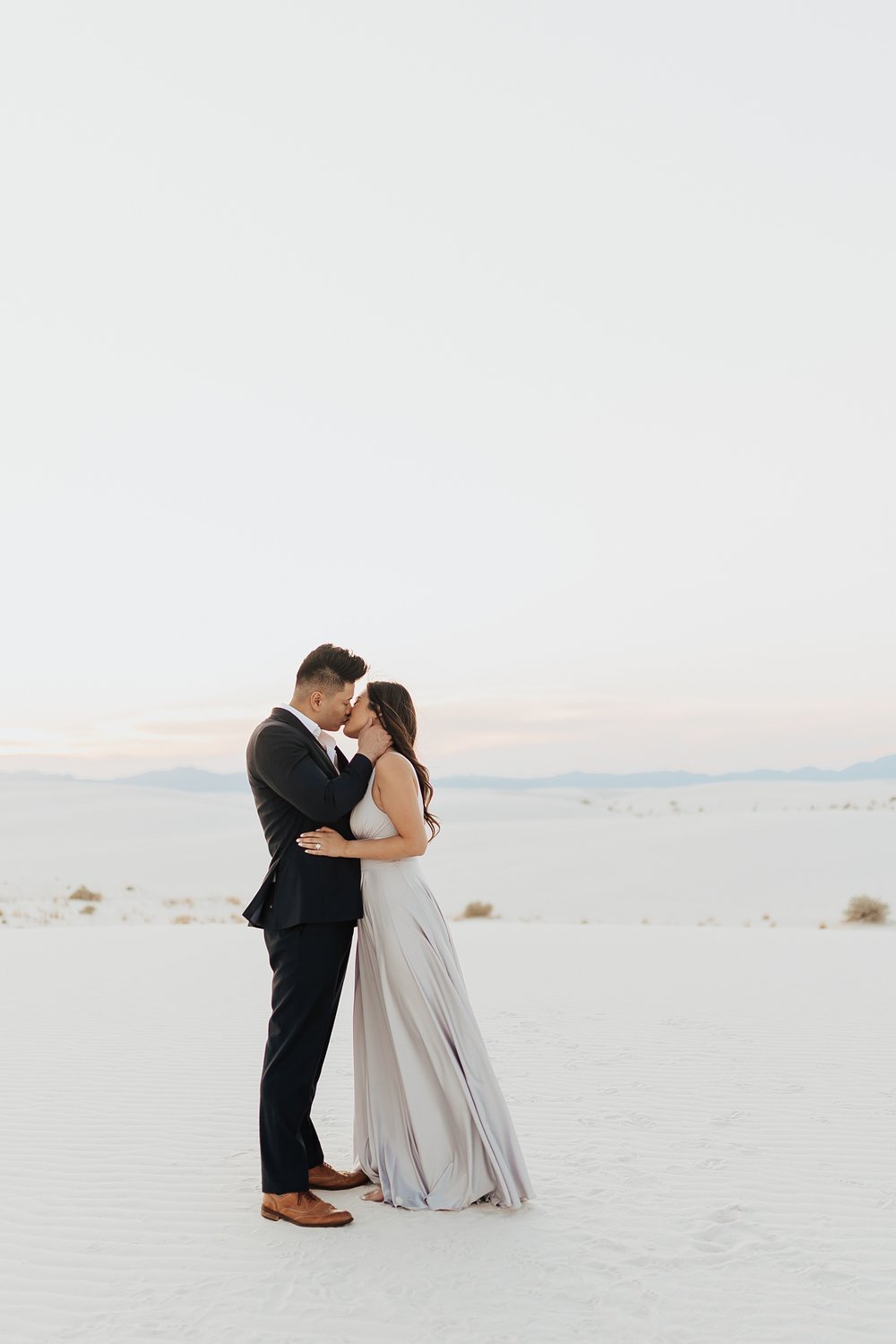 Alicia+lucia+photography+-+albuquerque+wedding+photographer+-+santa+fe+wedding+photography+-+new+mexico+wedding+photographer+-+new+mexico+wedding+-+desert+engagement+-+engagement+style+-+destination+wedding_0023.jpg