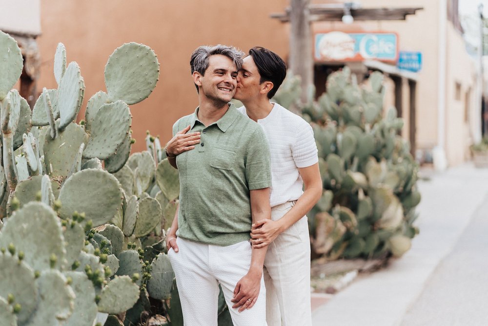 Alicia+lucia+photography+-+albuquerque+wedding+photographer+-+santa+fe+wedding+photography+-+new+mexico+wedding+photographer+-+new+mexico+wedding+-+desert+engagement+-+engagement+style+-+destination+wedding_0077.jpg