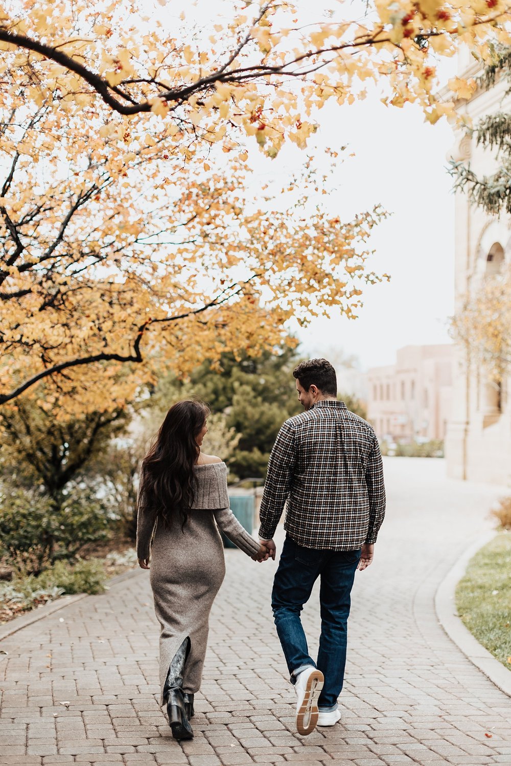 Alicia+lucia+photography+-+albuquerque+wedding+photographer+-+santa+fe+wedding+photography+-+new+mexico+wedding+photographer+-+new+mexico+wedding+-+desert+engagement+-+engagement+style+-+destination+wedding_0132.jpg