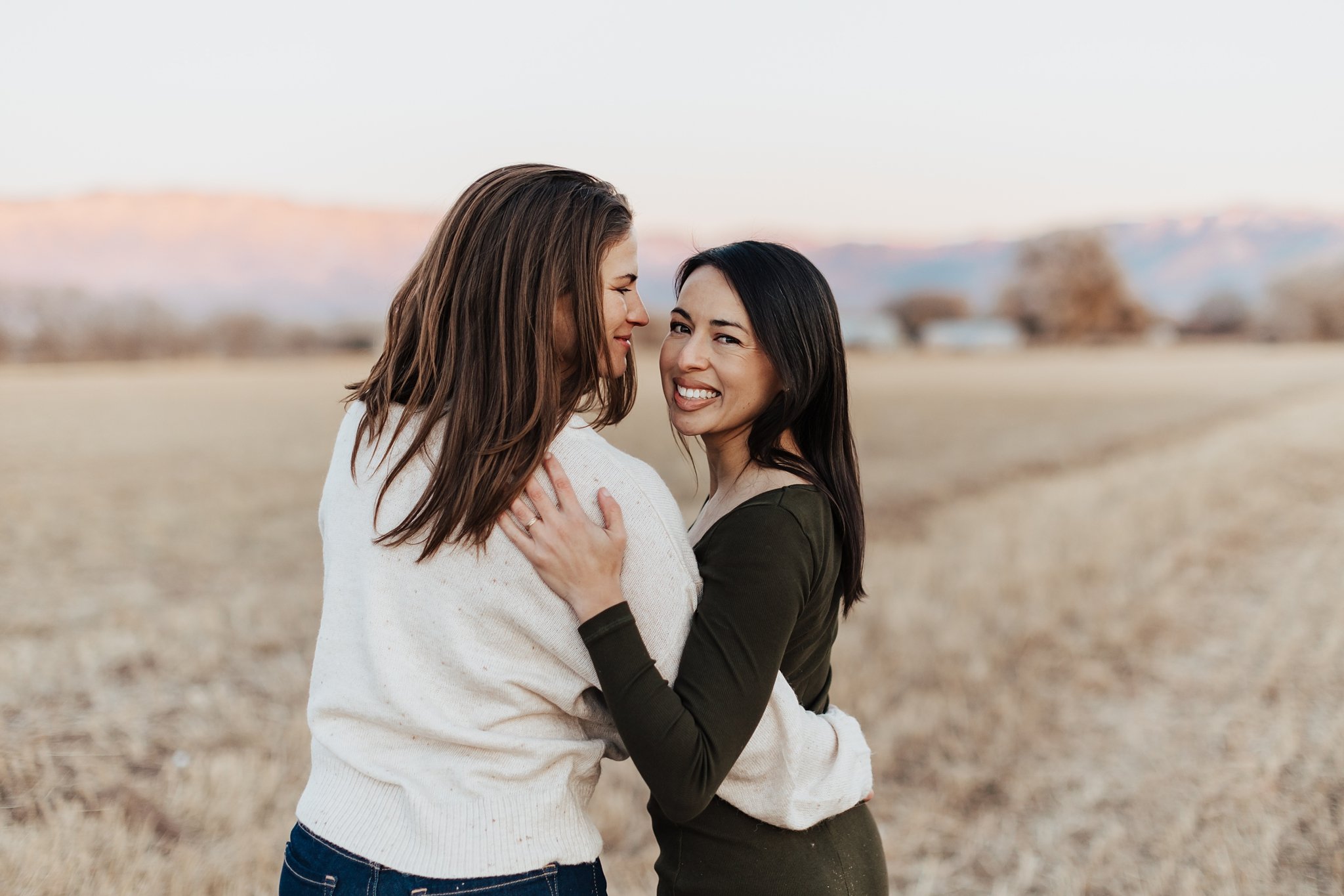 Alicia+lucia+photography+-+albuquerque+wedding+photographer+-+santa+fe+wedding+photography+-+new+mexico+wedding+photographer+-+new+mexico+wedding+-+desert+engagement+-+southwest+wedding+-+southwest+engagement_0010.jpg