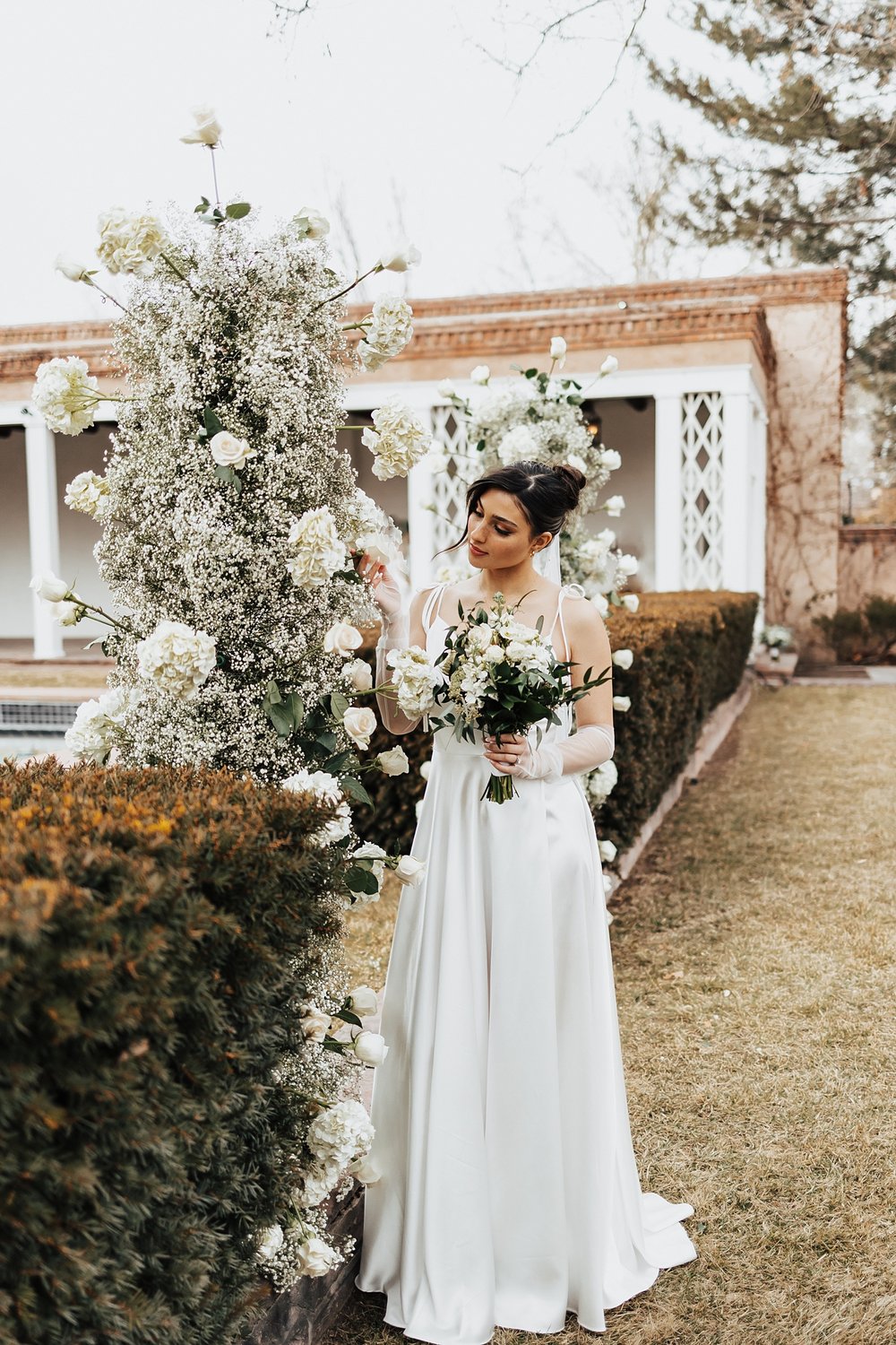 Alicia+lucia+photography+-+albuquerque+wedding+photographer+-+santa+fe+wedding+photography+-+new+mexico+wedding+photographer+-+new+mexico+wedding+-+garden+bridals+-+los+poblanos+-+los+poblanos+wedding_0073.jpg