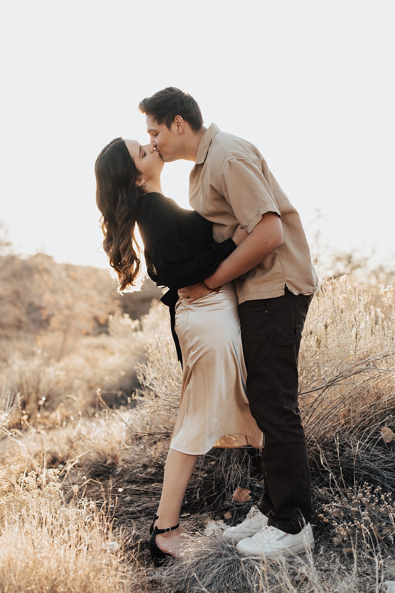 Alicia+lucia+photography+-+albuquerque+wedding+photographer+-+santa+fe+wedding+photography+-+new+mexico+wedding+photographer+-+new+mexico+wedding+-+desert+engagement+-+southwest+engagement+-+destination+wedding_0011.jpg