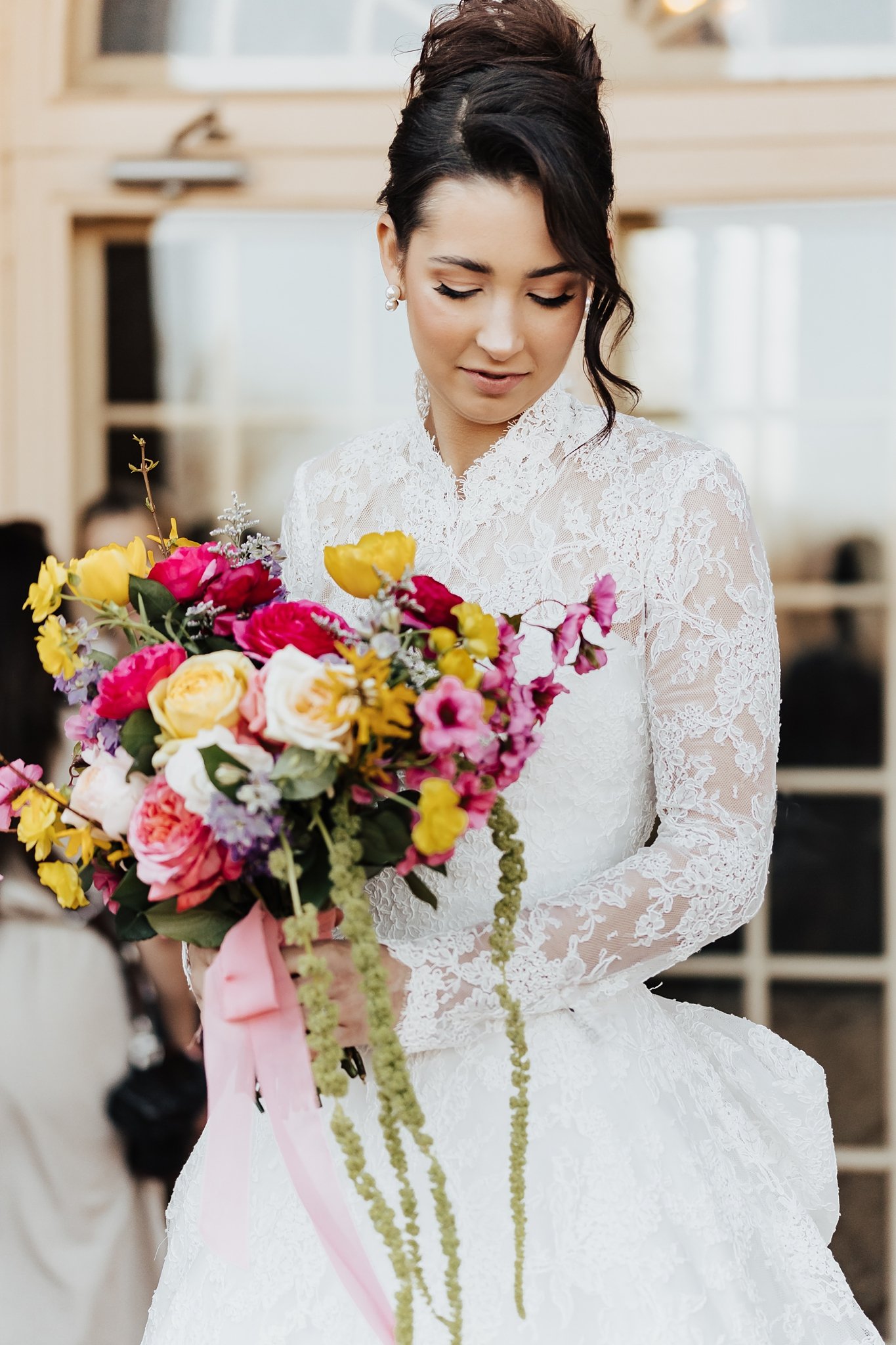 Alicia+lucia+photography+-+albuquerque+wedding+photographer+-+santa+fe+wedding+photography+-+new+mexico+wedding+photographer+-+new+mexico+wedding+-+philbrook+museum+-+philbrook+musuem+wedding+-+museum+wedding_0014.jpg