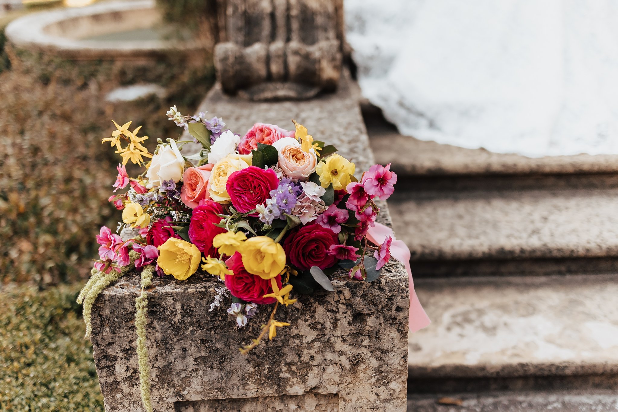 Alicia+lucia+photography+-+albuquerque+wedding+photographer+-+santa+fe+wedding+photography+-+new+mexico+wedding+photographer+-+new+mexico+wedding+-+philbrook+museum+-+philbrook+musuem+wedding+-+museum+wedding_0058.jpg