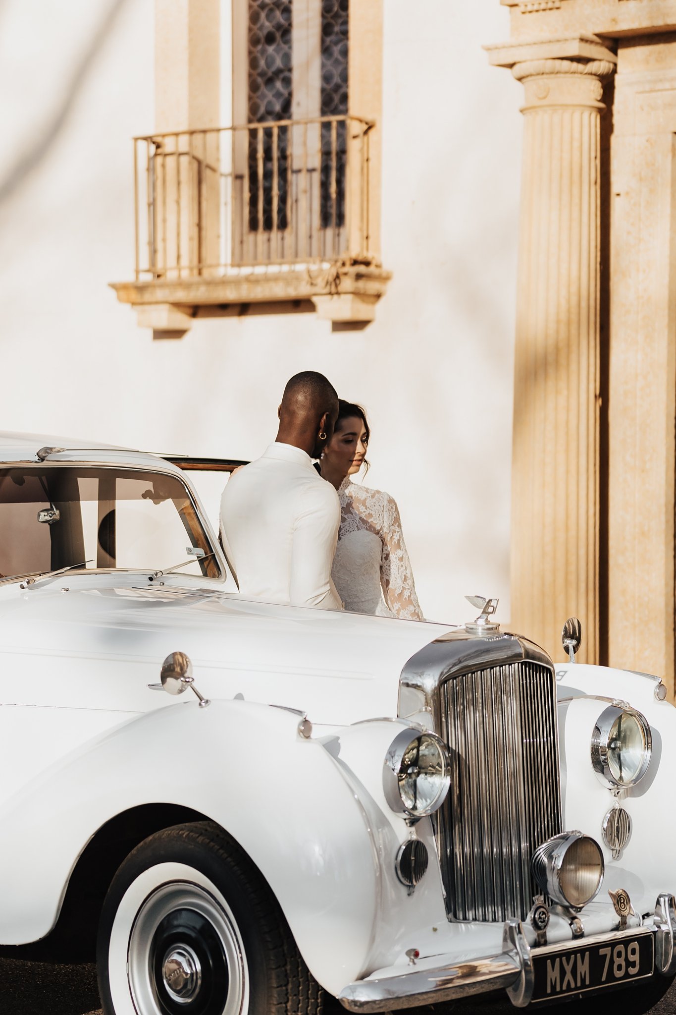 Alicia+lucia+photography+-+albuquerque+wedding+photographer+-+santa+fe+wedding+photography+-+new+mexico+wedding+photographer+-+new+mexico+wedding+-+philbrook+museum+-+philbrook+musuem+wedding+-+museum+wedding_0073.jpg