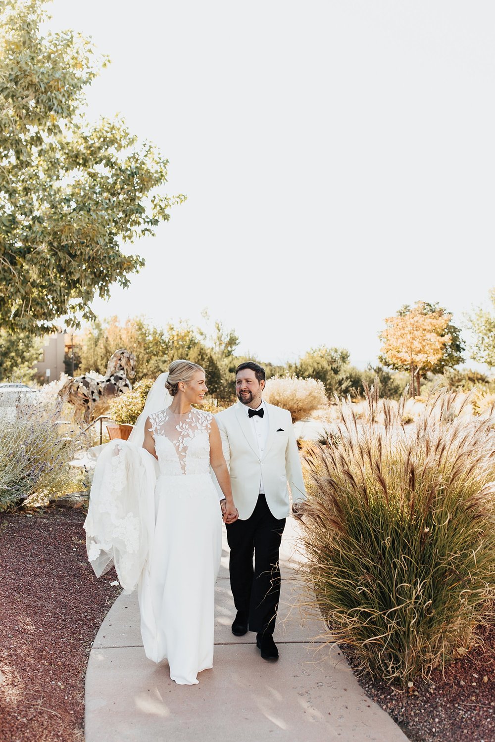 Alicia+lucia+photography+-+albuquerque+wedding+photographer+-+santa+fe+wedding+photography+-+new+mexico+wedding+photographer+-+new+mexico+wedding+-+elevated+hotel+wedding+-+luxe+wedding+-+destination+wedding_0056.jpg