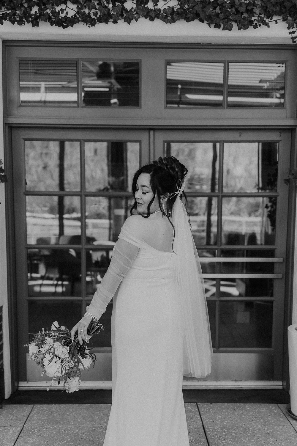 Alicia+lucia+photography+-+albuquerque+wedding+photographer+-+santa+fe+wedding+photography+-+new+mexico+wedding+photographer+-+new+mexico+wedding+-+courthouse+wedding+-+downtown+wedding+-+southwest+wedding_0049.jpg