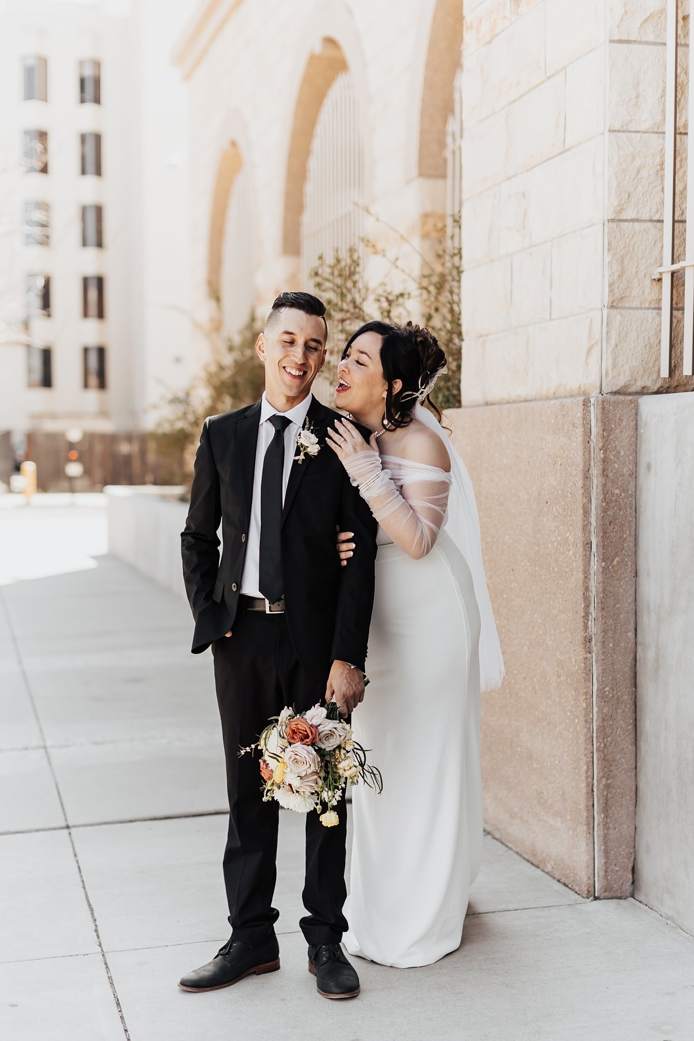 Alicia+lucia+photography+-+albuquerque+wedding+photographer+-+santa+fe+wedding+photography+-+new+mexico+wedding+photographer+-+new+mexico+wedding+-+courthouse+wedding+-+downtown+wedding+-+southwest+wedding_0141.jpg