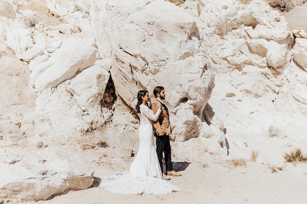 Alicia+lucia+photography+-+albuquerque+wedding+photographer+-+santa+fe+wedding+photography+-+new+mexico+wedding+photographer+-+new+mexico+wedding+-+southwest+wedding+-+taos+wedding+-+santa+fe+wedding_0007.jpg