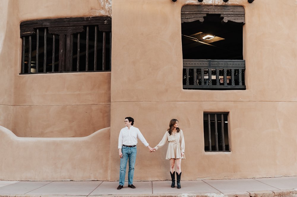 Alicia+lucia+photography+-+albuquerque+wedding+photographer+-+santa+fe+wedding+photography+-+new+mexico+wedding+photographer+-+new+mexico+wedding+-+santa+fe+engagement+-+santa+fe+plaza+-+la+fonda+engagement_0038.jpg