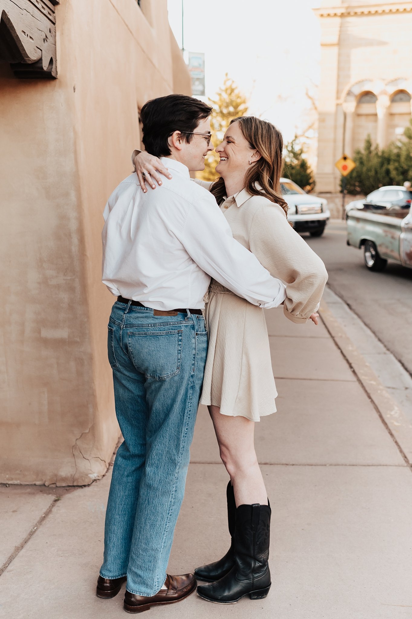 Alicia+lucia+photography+-+albuquerque+wedding+photographer+-+santa+fe+wedding+photography+-+new+mexico+wedding+photographer+-+new+mexico+wedding+-+santa+fe+engagement+-+santa+fe+plaza+-+la+fonda+engagement_0042.jpg