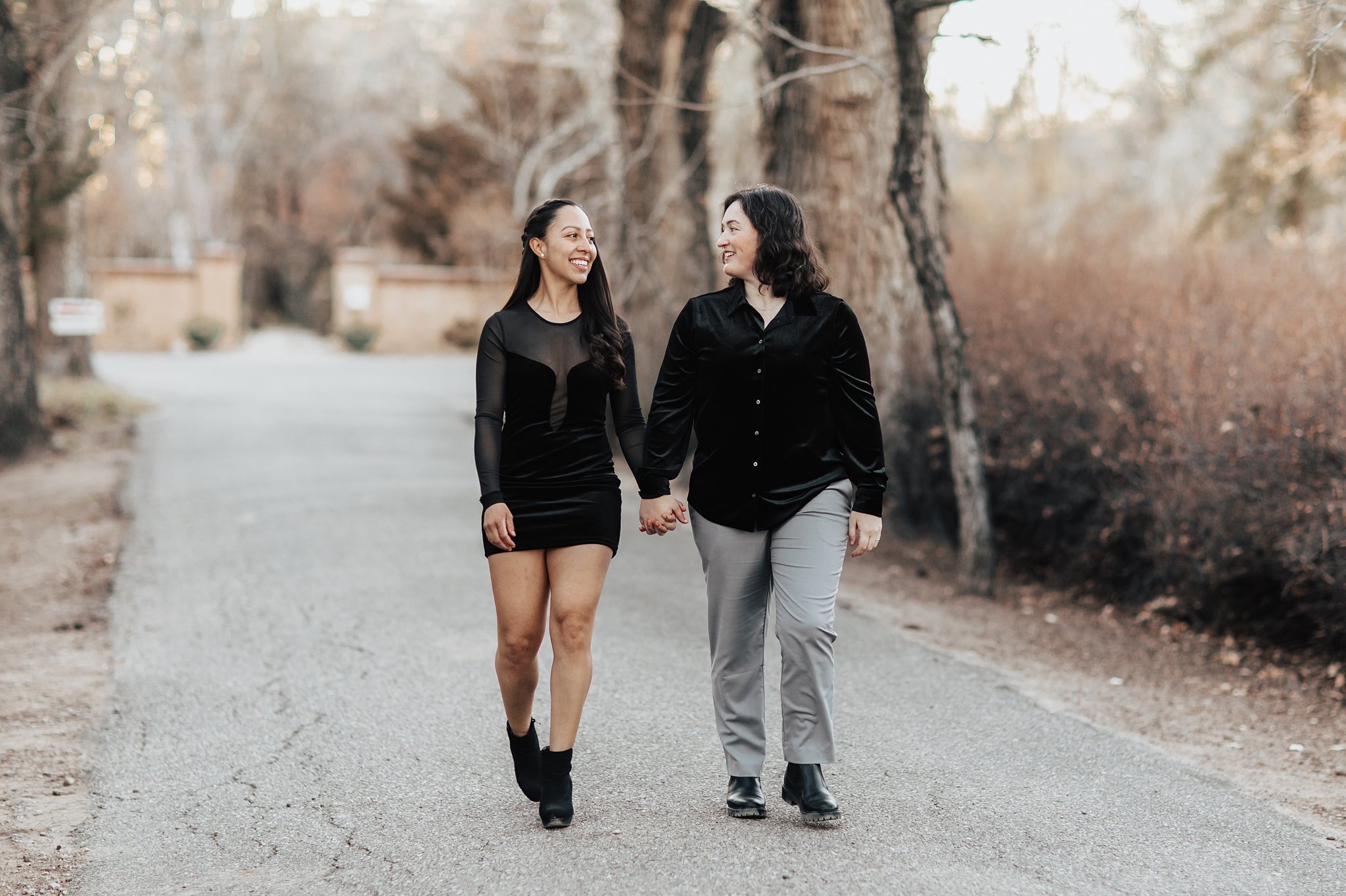 Alicia+lucia+photography+-+southwest+wedding+photographer+-+los+poblanos+wedding+-+destination+engagement+-+surprise+proposal_0046.jpg
