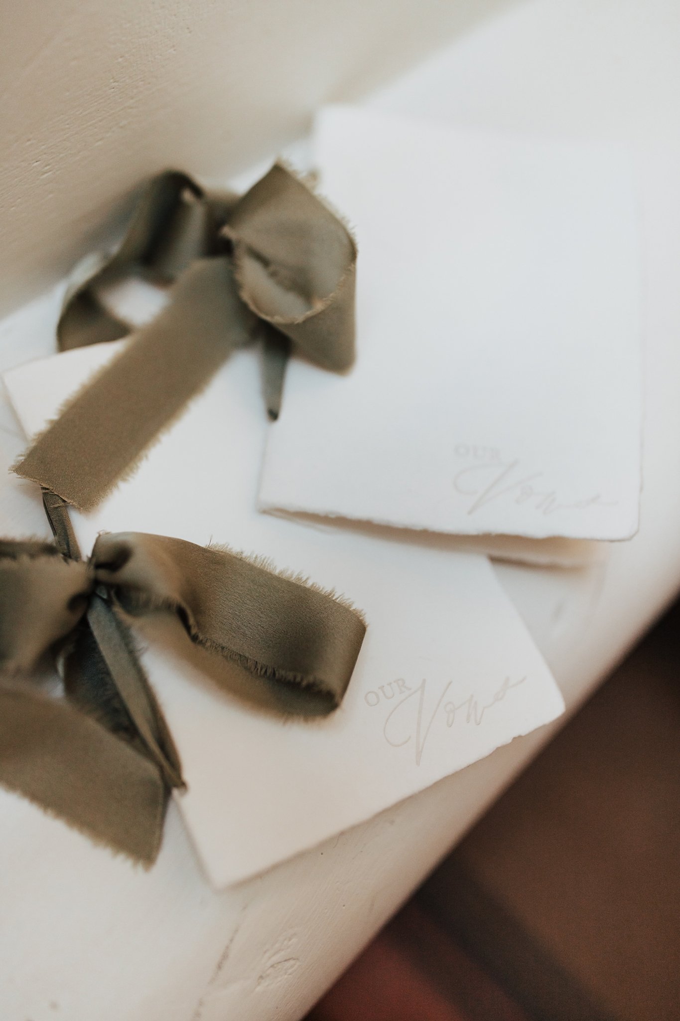 Alicia+lucia+photography+-+destination+wedding+-+southwest+wedding+-+la+fonda+wedding_0030.jpg