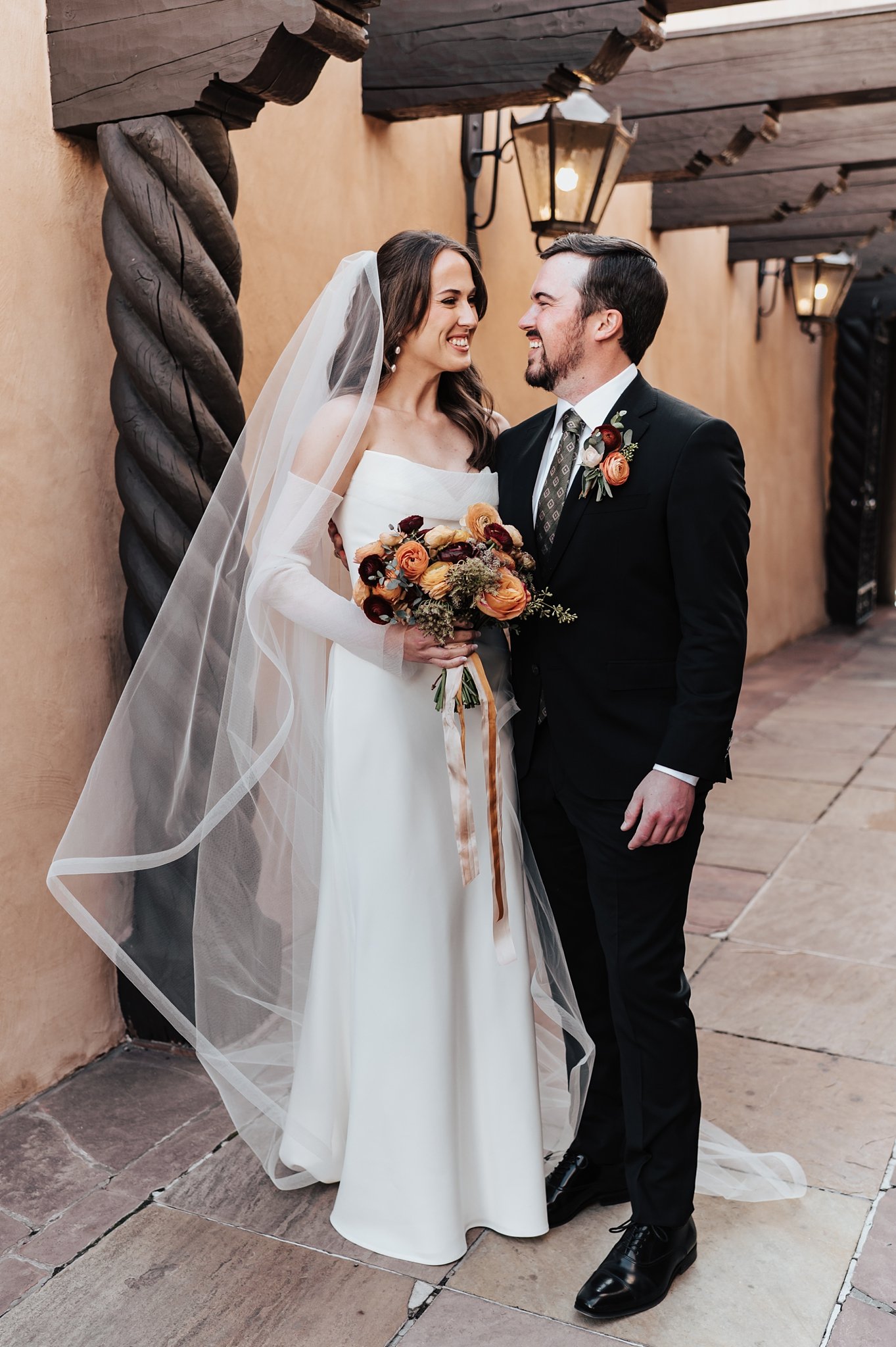 Alicia+lucia+photography+-+destination+wedding+-+southwest+wedding+-+la+fonda+wedding_0032.jpg