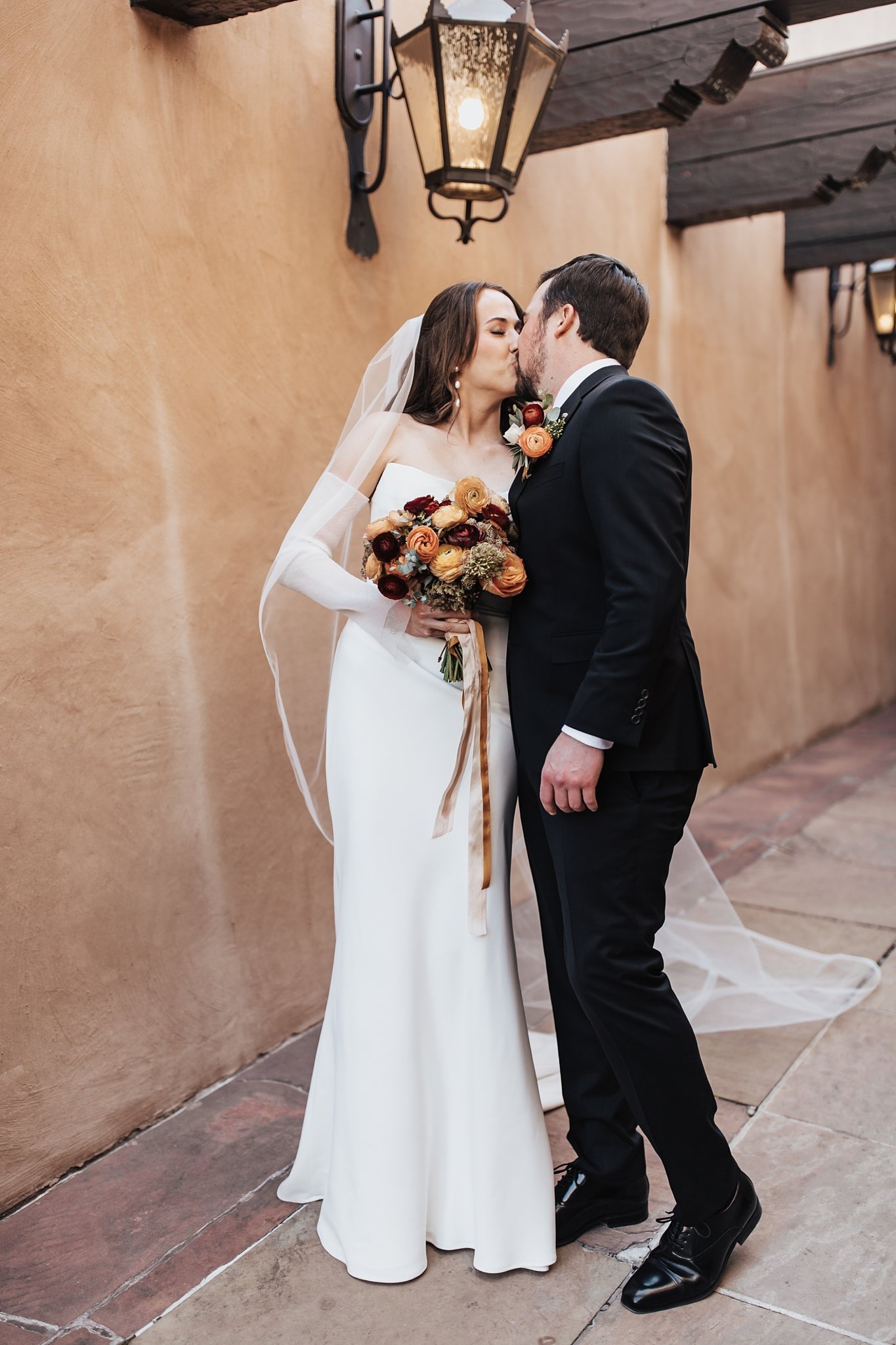 Alicia+lucia+photography+-+destination+wedding+-+southwest+wedding+-+la+fonda+wedding_0035.jpg