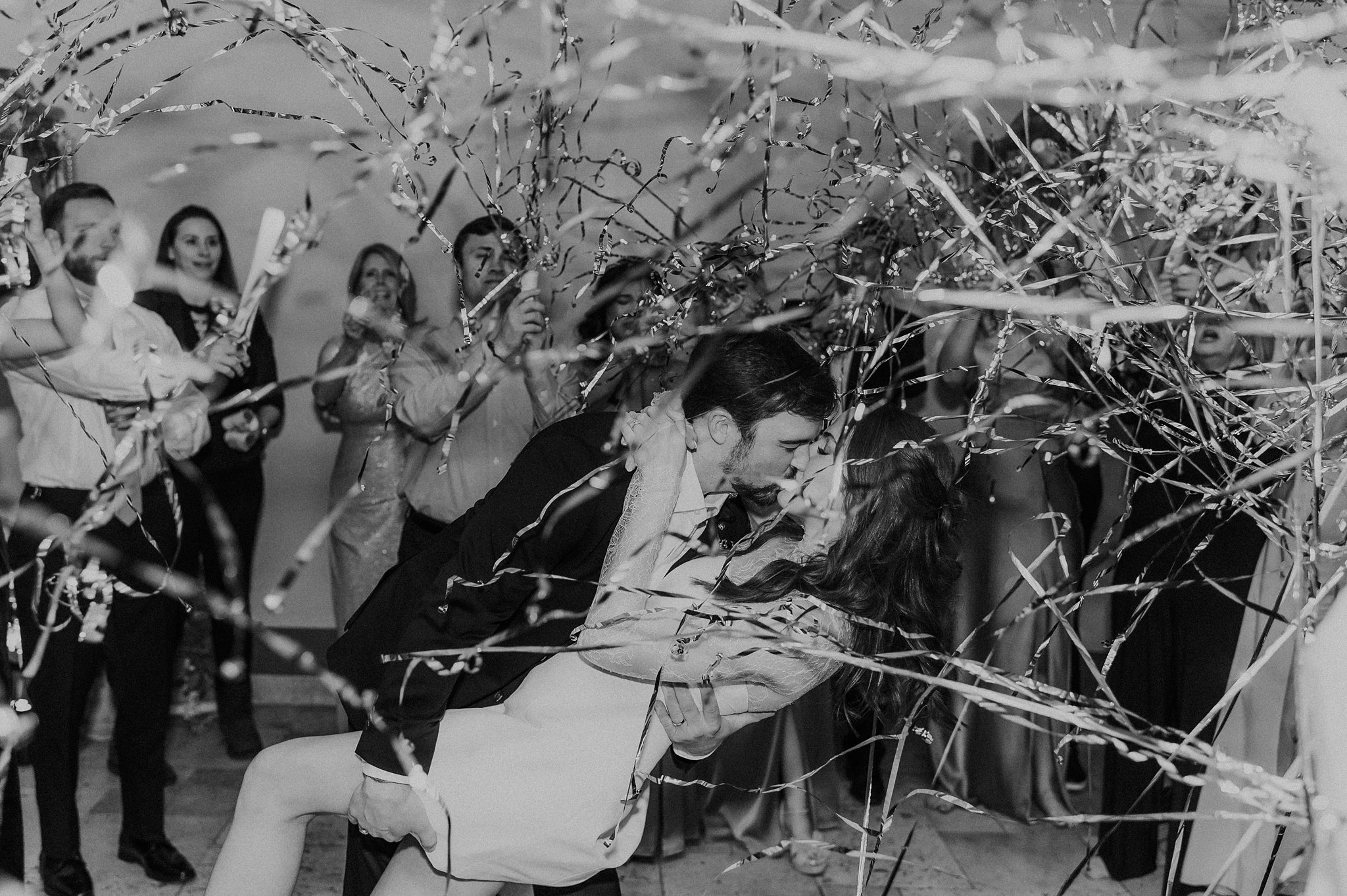 Alicia+lucia+photography+-+destination+wedding+-+southwest+wedding+-+la+fonda+wedding_0156.jpg