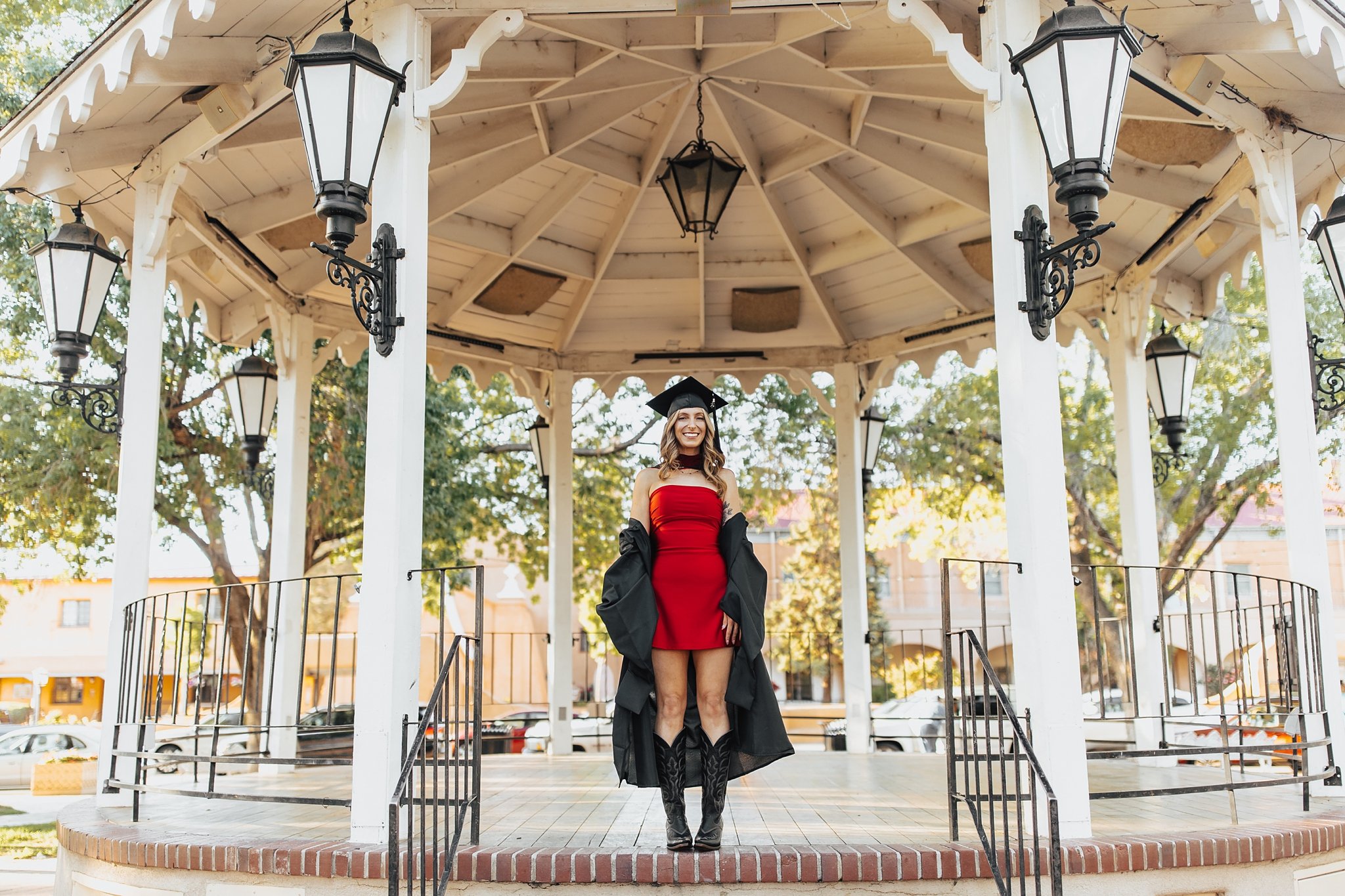 Alicia+lucia+photography+-+destination+wedding+-+graduation+portraits+-+graduation+session_0001.jpg