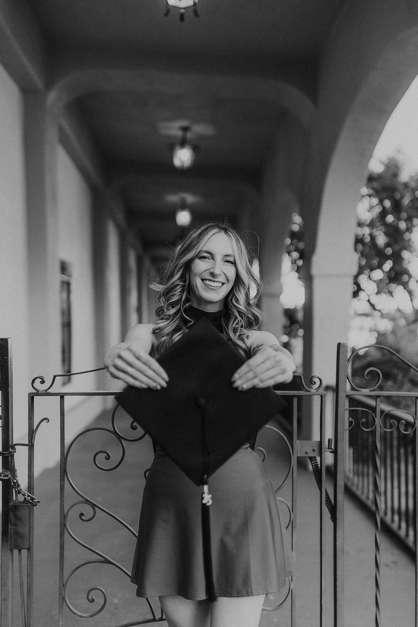 Alicia+lucia+photography+-+destination+wedding+-+graduation+portraits+-+graduation+session_0004.jpg