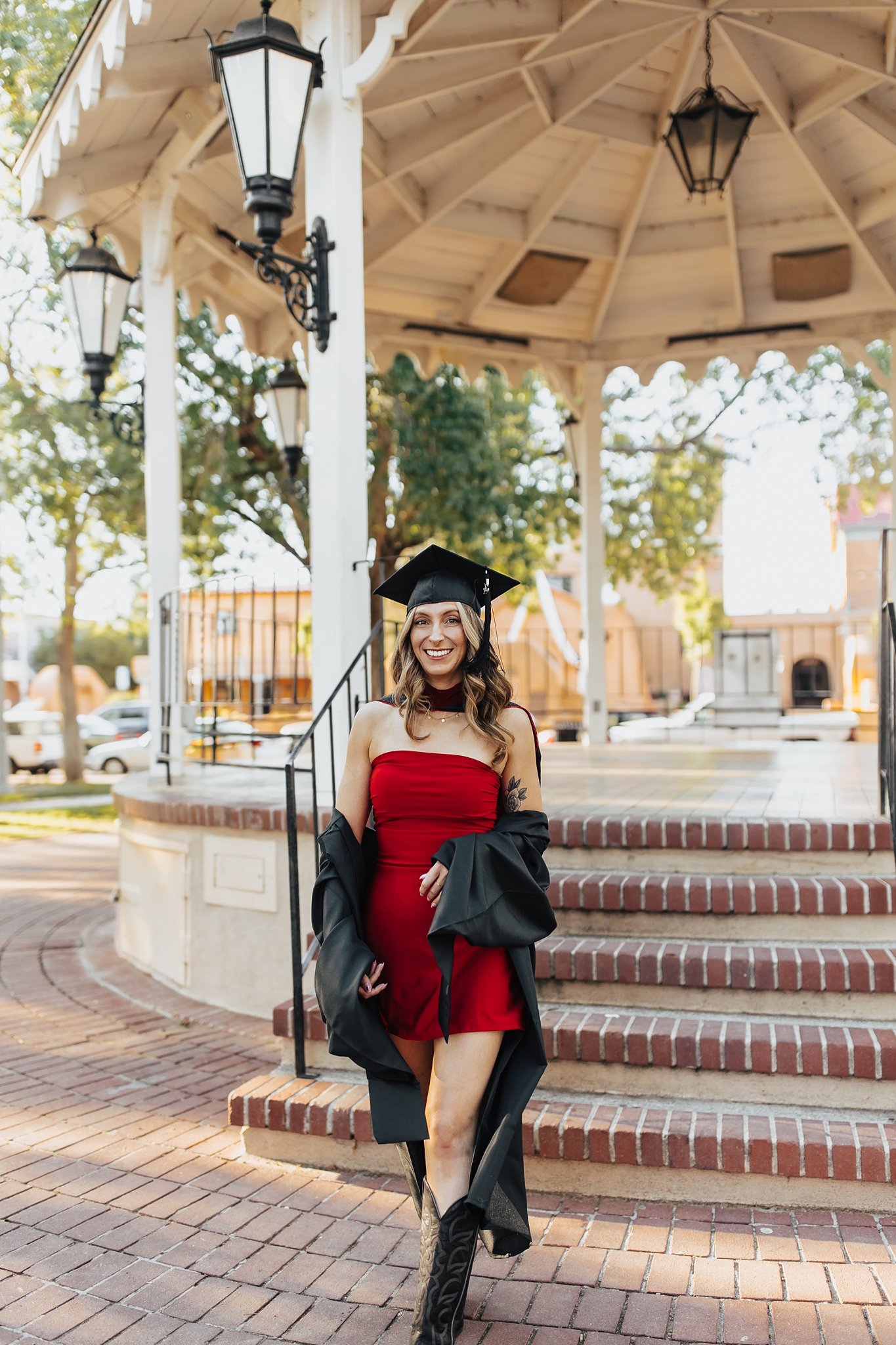 Alicia+lucia+photography+-+destination+wedding+-+graduation+portraits+-+graduation+session_0019.jpg