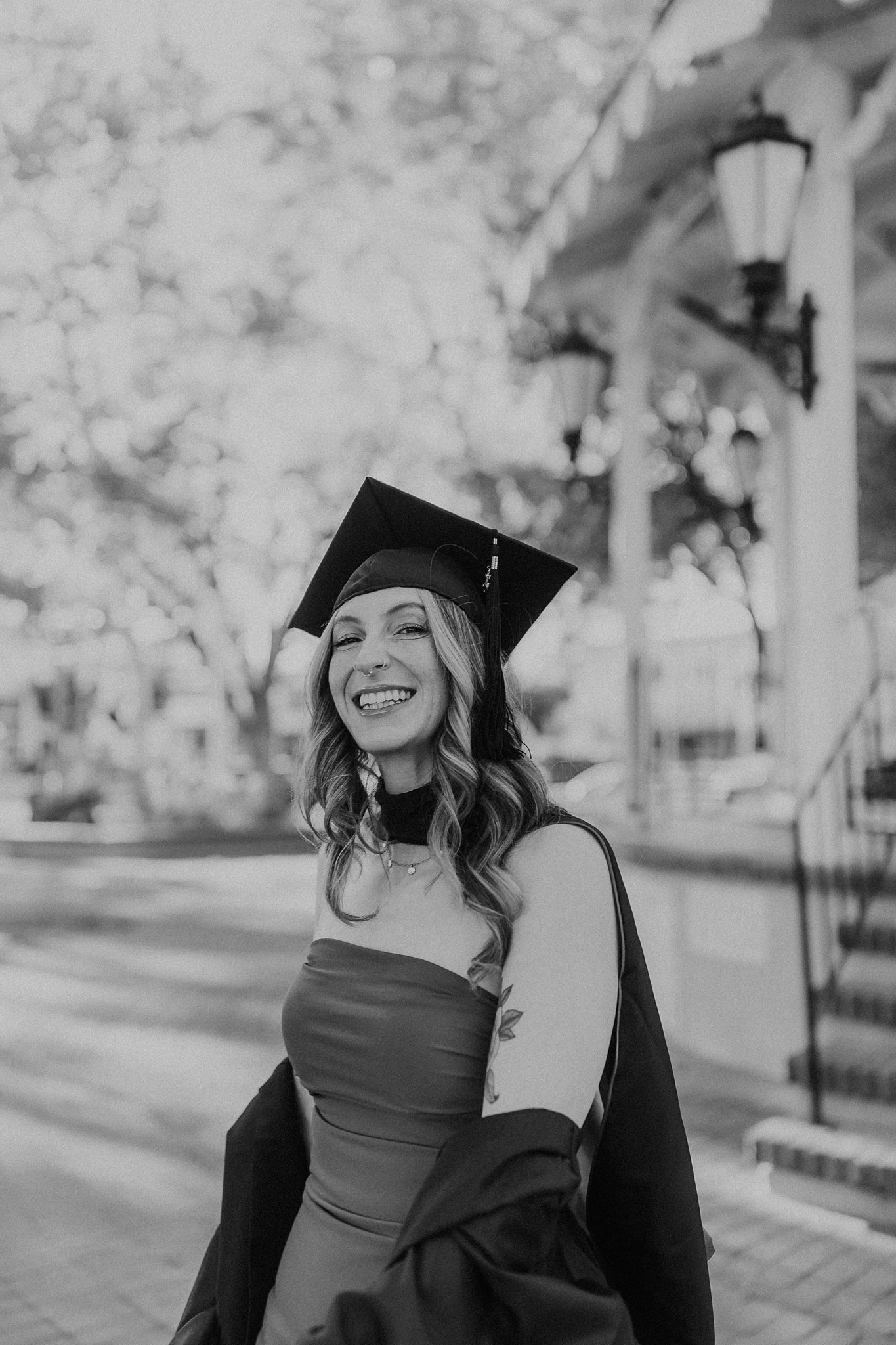 Alicia+lucia+photography+-+destination+wedding+-+graduation+portraits+-+graduation+session_0021.jpg