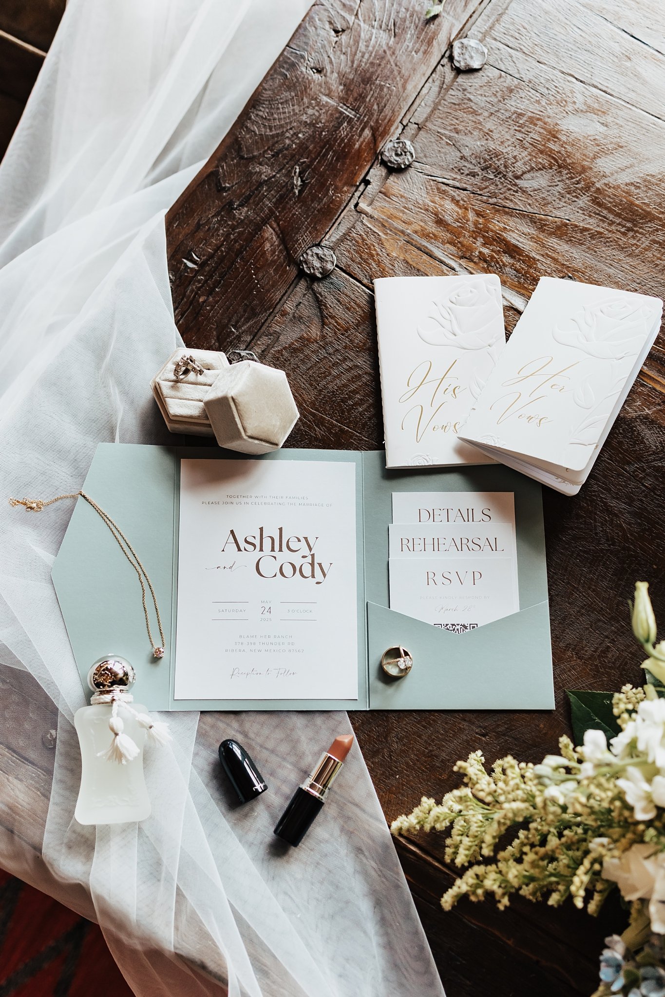 Alicia+lucia+photography+-+desert+wedding+-+blame+her+ranch+wedding+-+santa+fe+wedding+-+ranch+wedding_0002.jpg