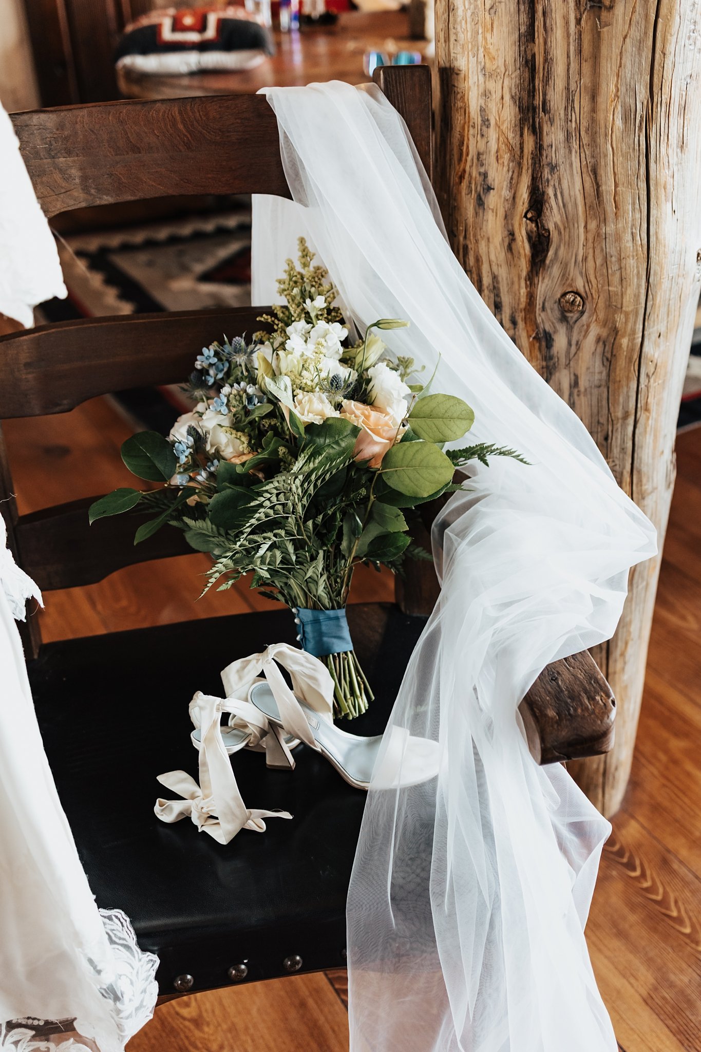 Alicia+lucia+photography+-+desert+wedding+-+blame+her+ranch+wedding+-+santa+fe+wedding+-+ranch+wedding_0008.jpg