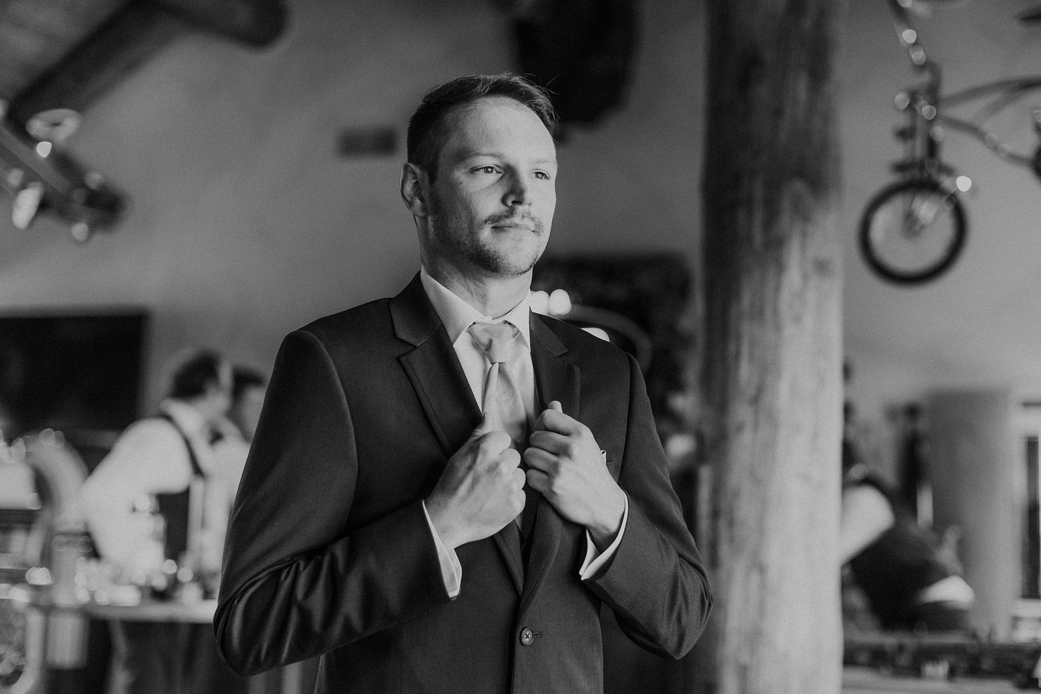 Alicia+lucia+photography+-+desert+wedding+-+blame+her+ranch+wedding+-+santa+fe+wedding+-+ranch+wedding_0021.jpg