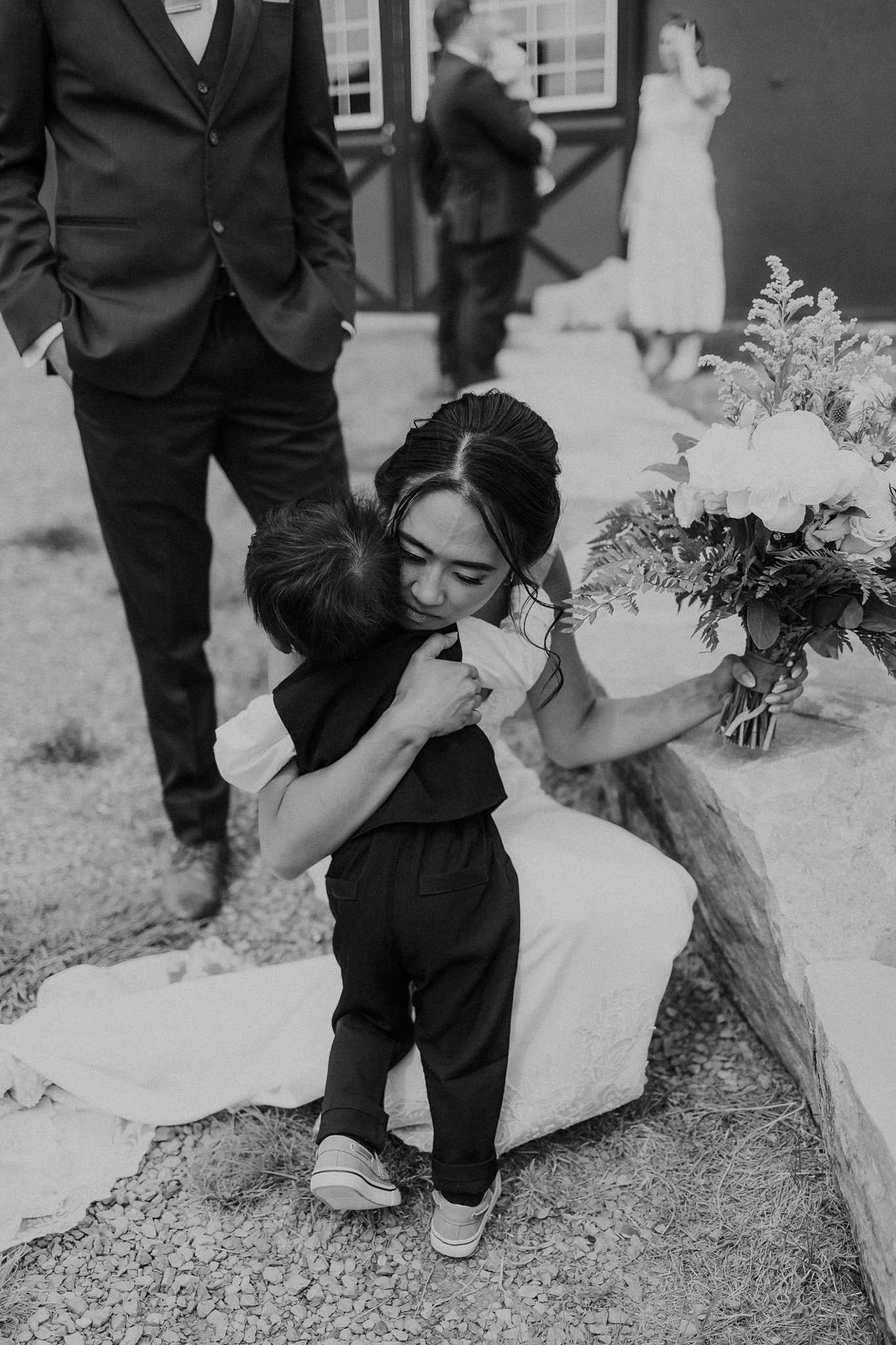 Alicia+lucia+photography+-+desert+wedding+-+blame+her+ranch+wedding+-+santa+fe+wedding+-+ranch+wedding_0056.jpg