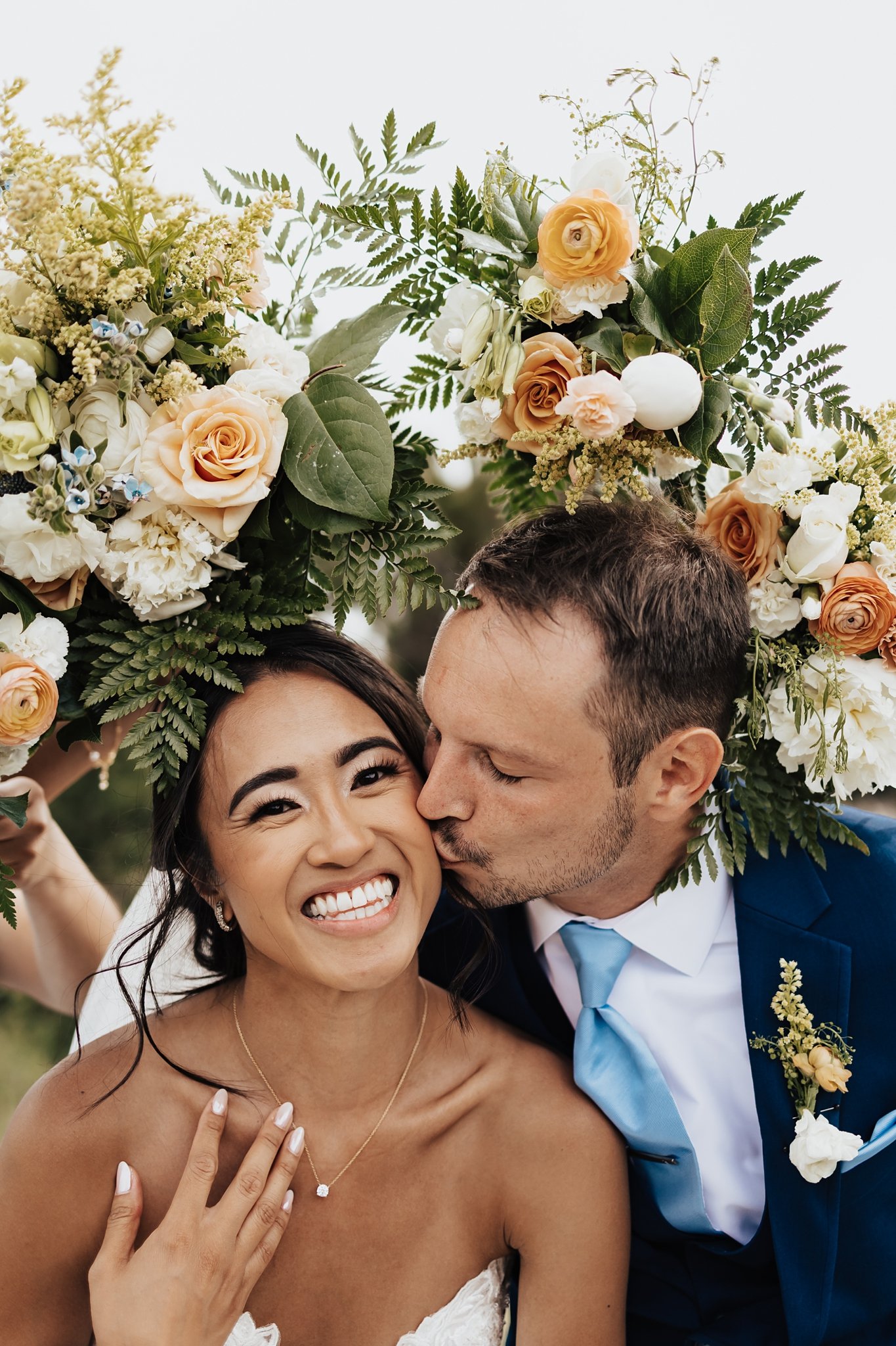 Alicia+lucia+photography+-+desert+wedding+-+blame+her+ranch+wedding+-+santa+fe+wedding+-+ranch+wedding_0073.jpg