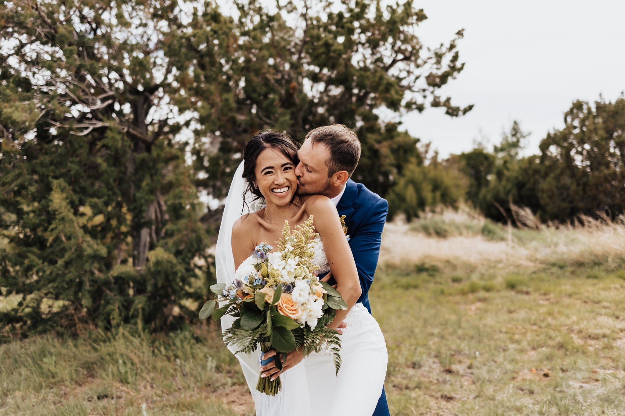 Alicia+lucia+photography+-+desert+wedding+-+blame+her+ranch+wedding+-+santa+fe+wedding+-+ranch+wedding_0094.jpg