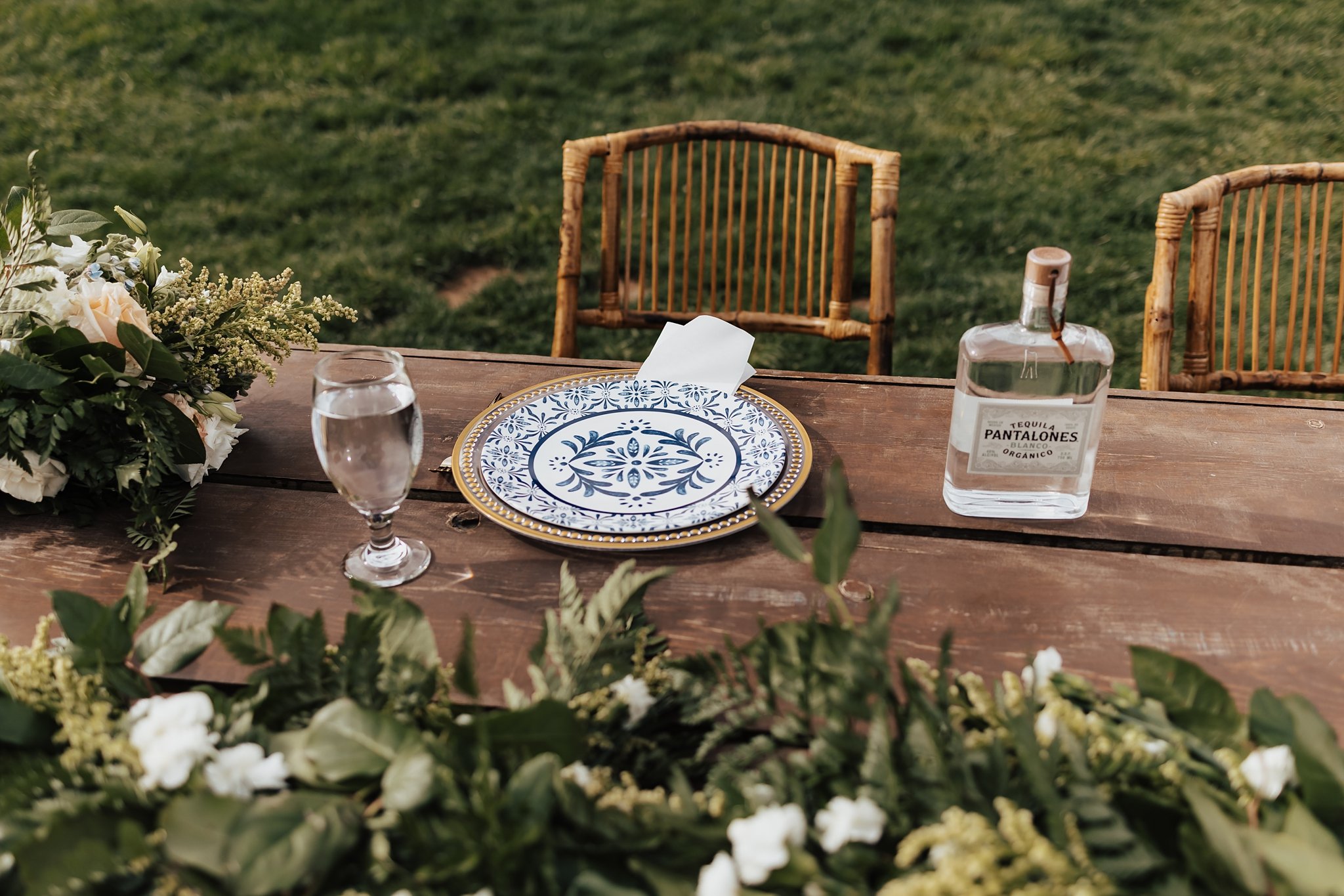 Alicia+lucia+photography+-+desert+wedding+-+blame+her+ranch+wedding+-+santa+fe+wedding+-+ranch+wedding_0105.jpg