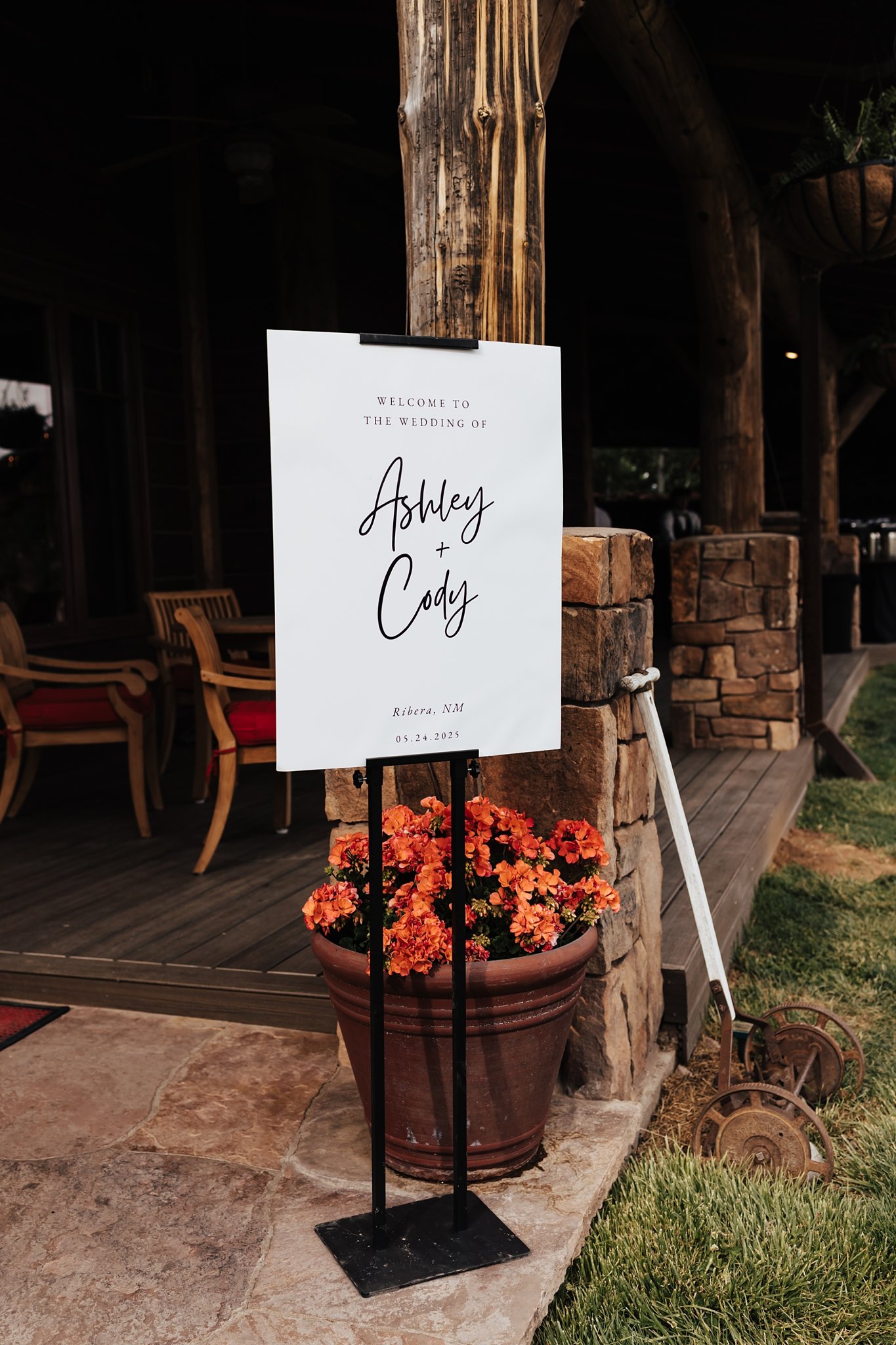 Alicia+lucia+photography+-+desert+wedding+-+blame+her+ranch+wedding+-+santa+fe+wedding+-+ranch+wedding_0111.jpg