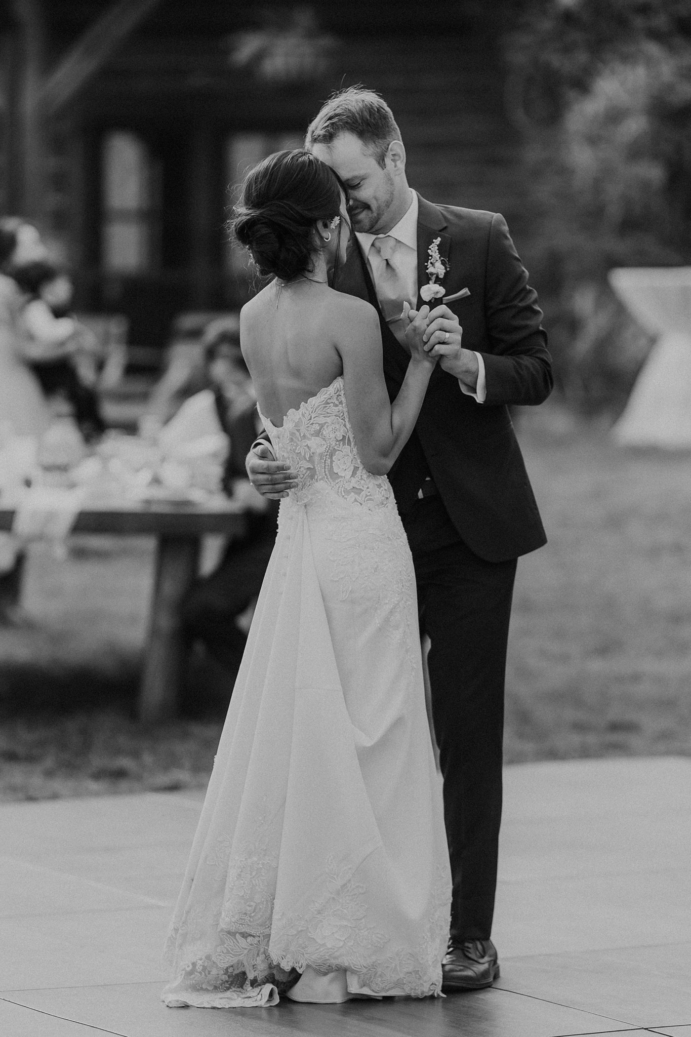 Alicia+lucia+photography+-+desert+wedding+-+blame+her+ranch+wedding+-+santa+fe+wedding+-+ranch+wedding_0135.jpg