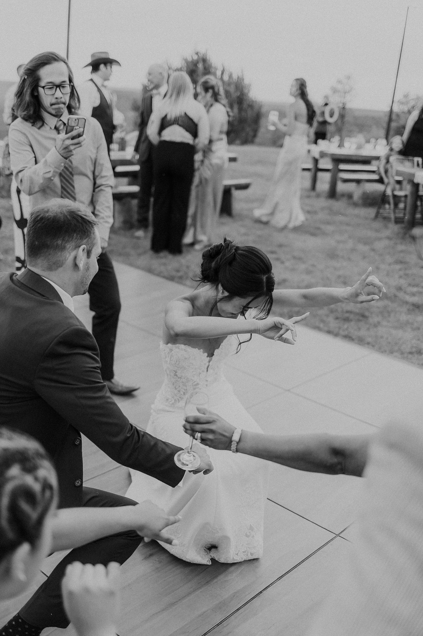 Alicia+lucia+photography+-+desert+wedding+-+blame+her+ranch+wedding+-+santa+fe+wedding+-+ranch+wedding_0146.jpg