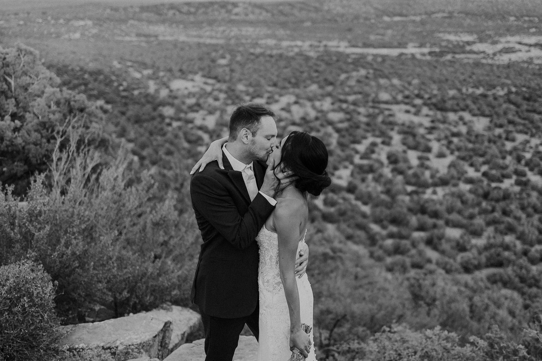 Alicia+lucia+photography+-+desert+wedding+-+blame+her+ranch+wedding+-+santa+fe+wedding+-+ranch+wedding_0161.jpg