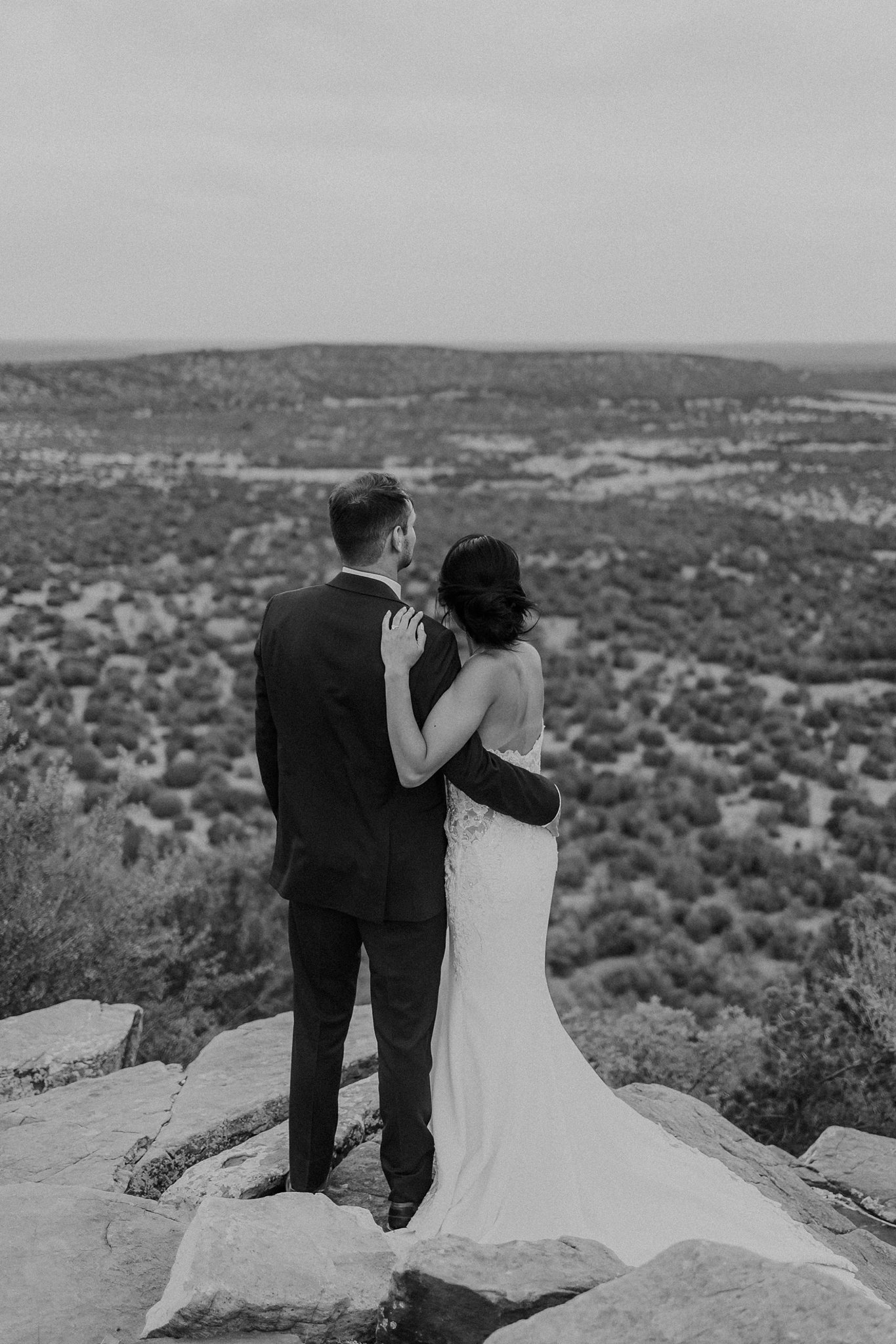 Alicia+lucia+photography+-+desert+wedding+-+blame+her+ranch+wedding+-+santa+fe+wedding+-+ranch+wedding_0171.jpg